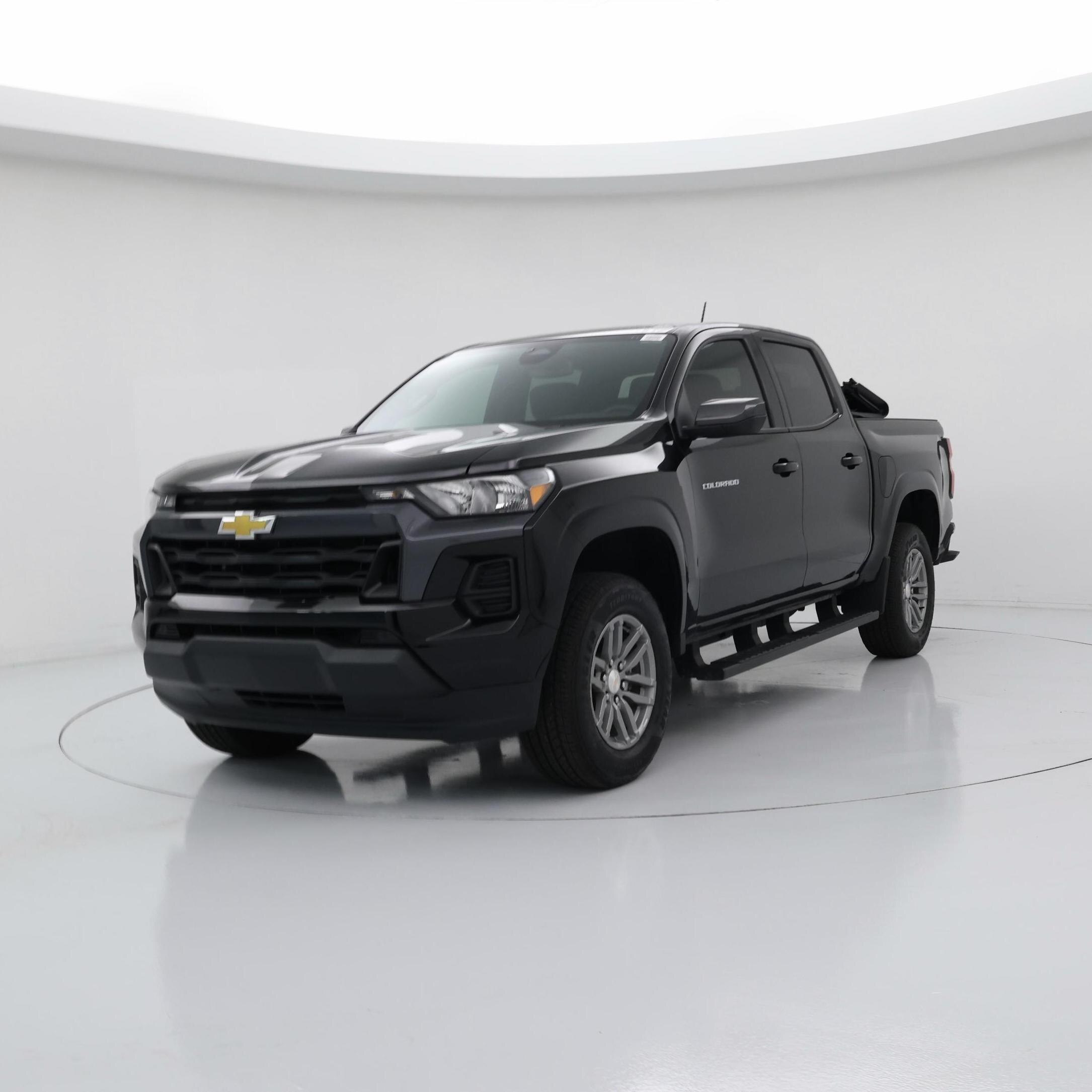 Thumbnail: 2025 Chevrolet Colorado - 4