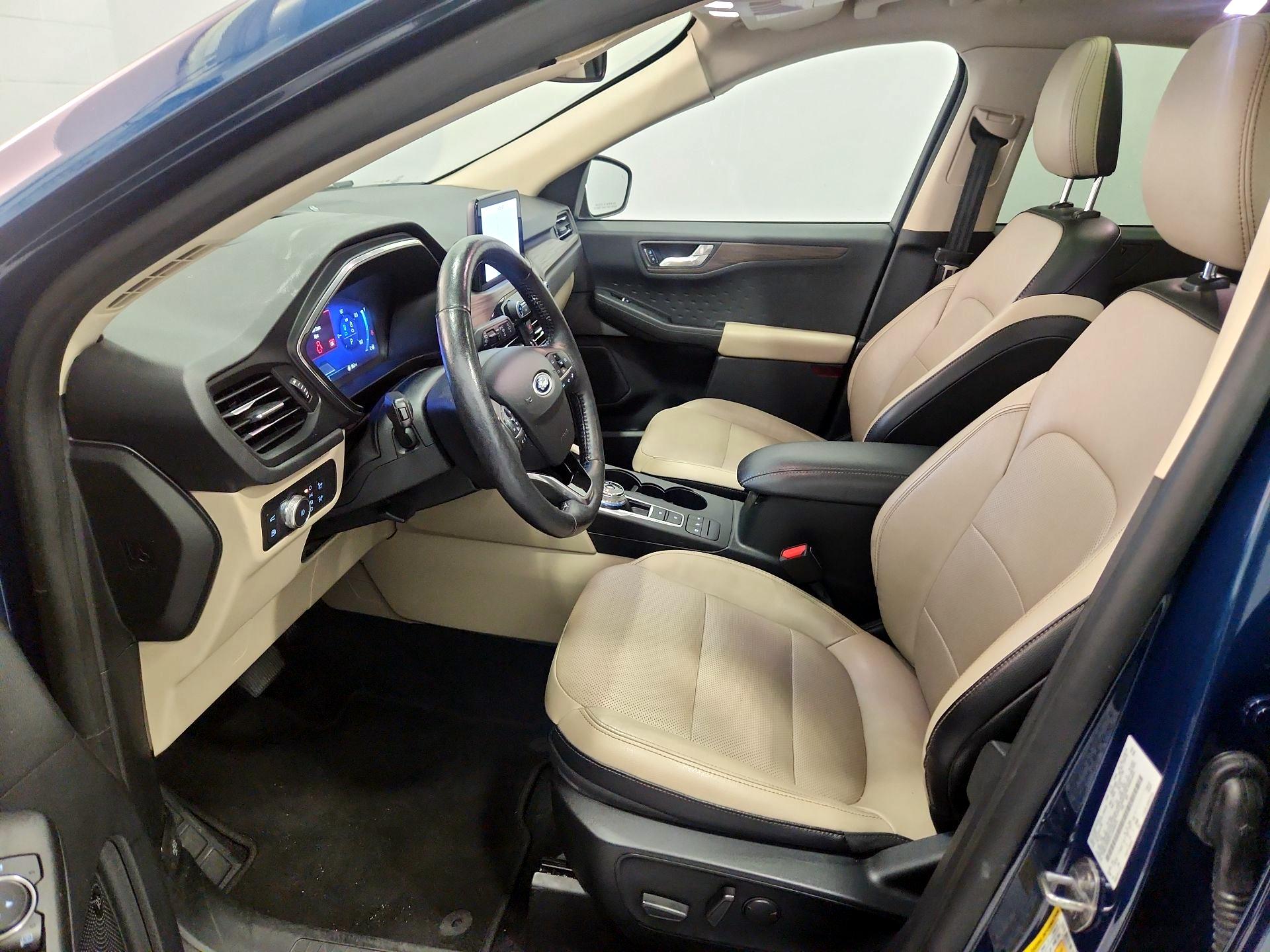 Thumbnail: 2020 Ford Escape - 11