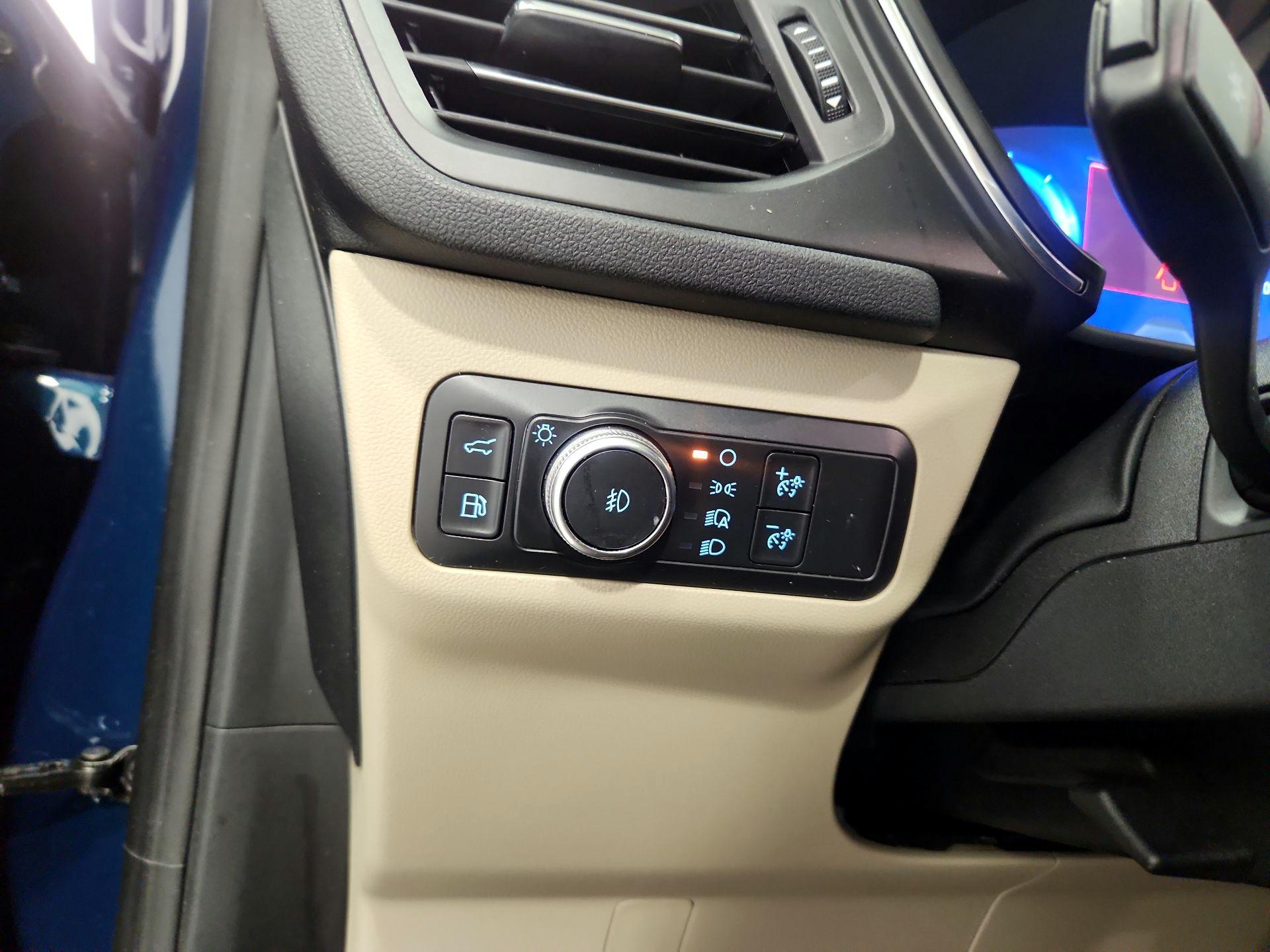 Thumbnail: 2020 Ford Escape - 13