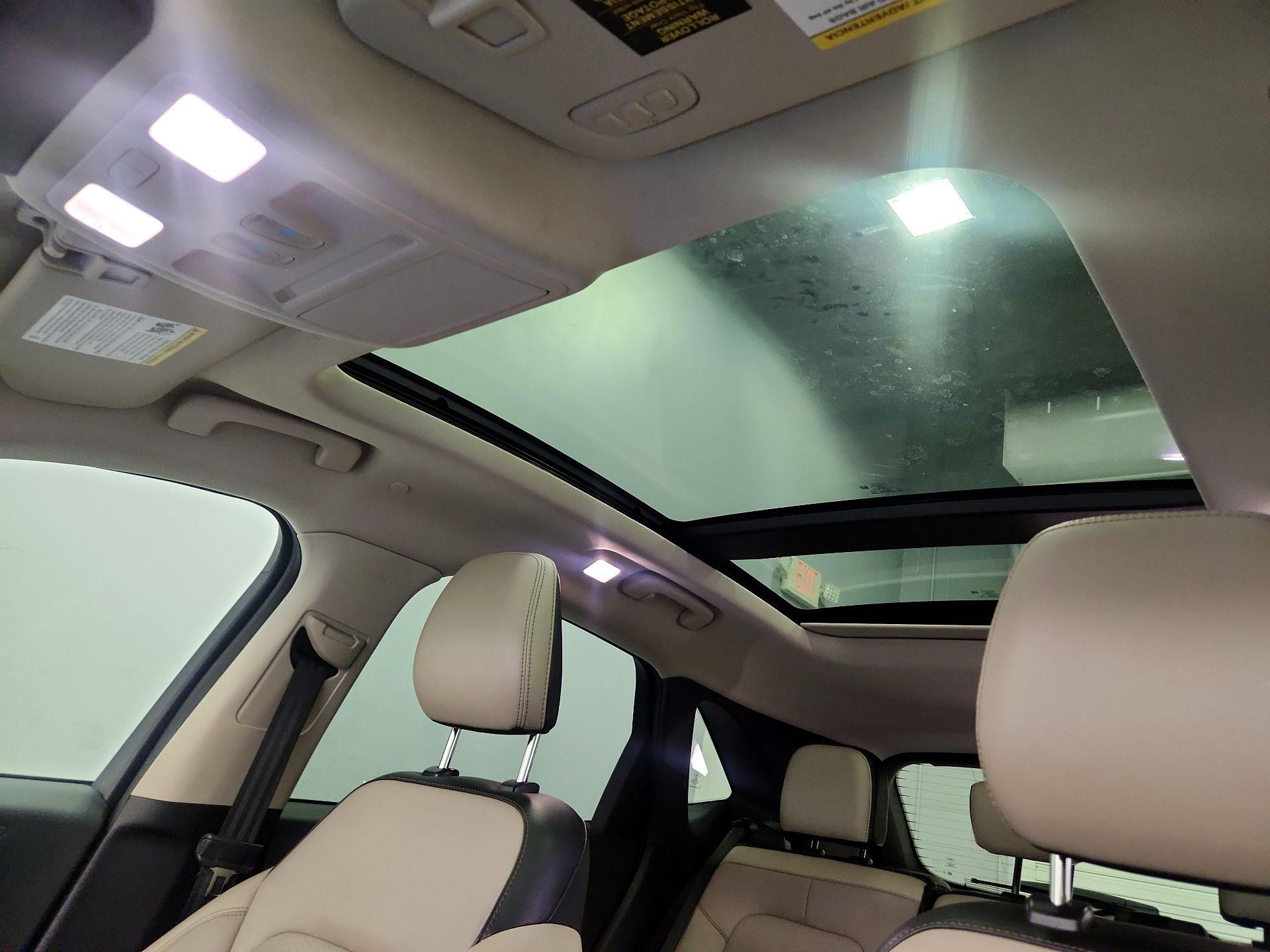 Thumbnail: 2020 Ford Escape - 20