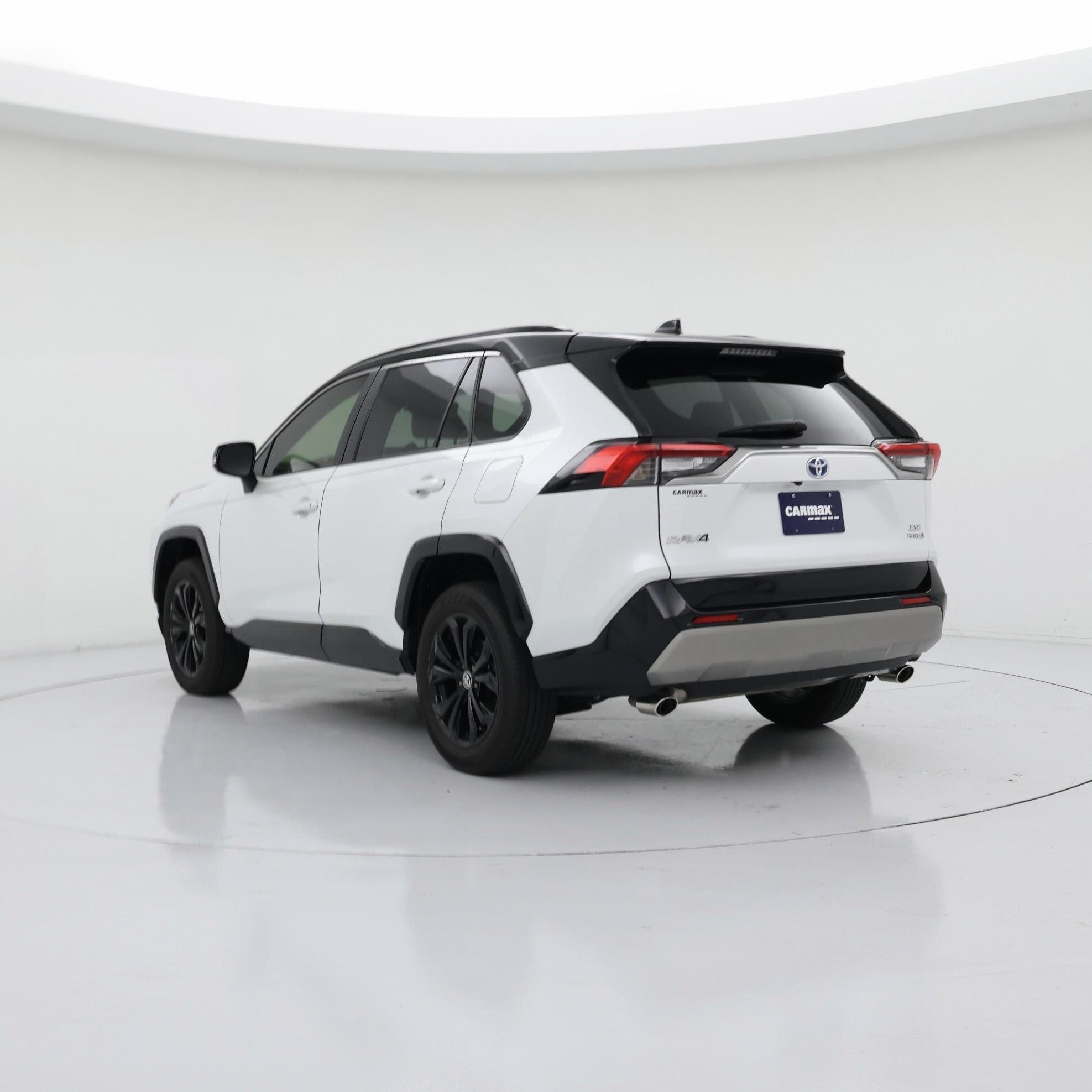 Thumbnail: 2024 Toyota RAV4 - 2