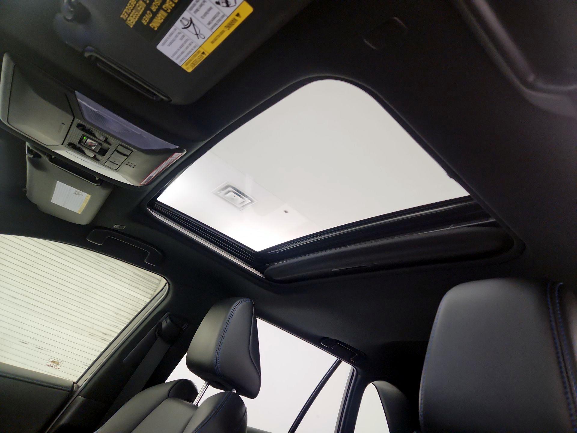 Thumbnail: 2024 Toyota RAV4 - 20