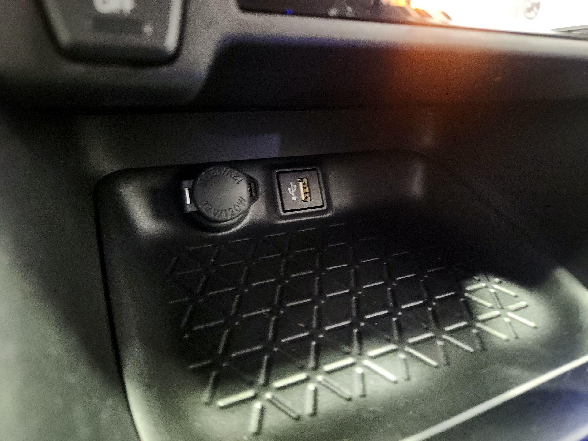 Thumbnail: 2024 Toyota RAV4 - 19