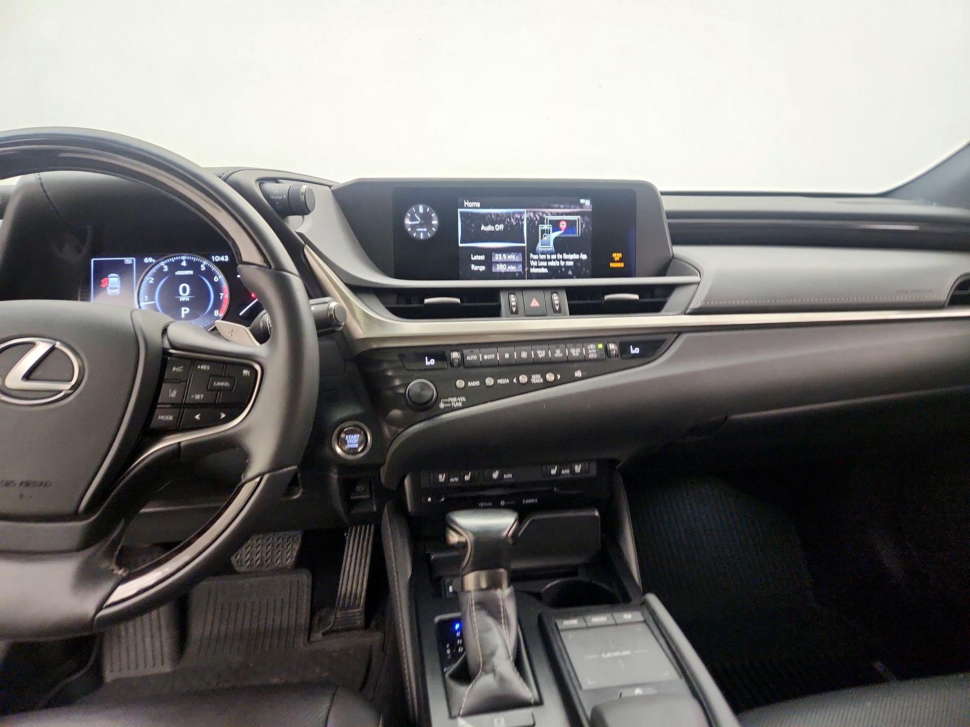 Thumbnail: 2020 Lexus ES - 9