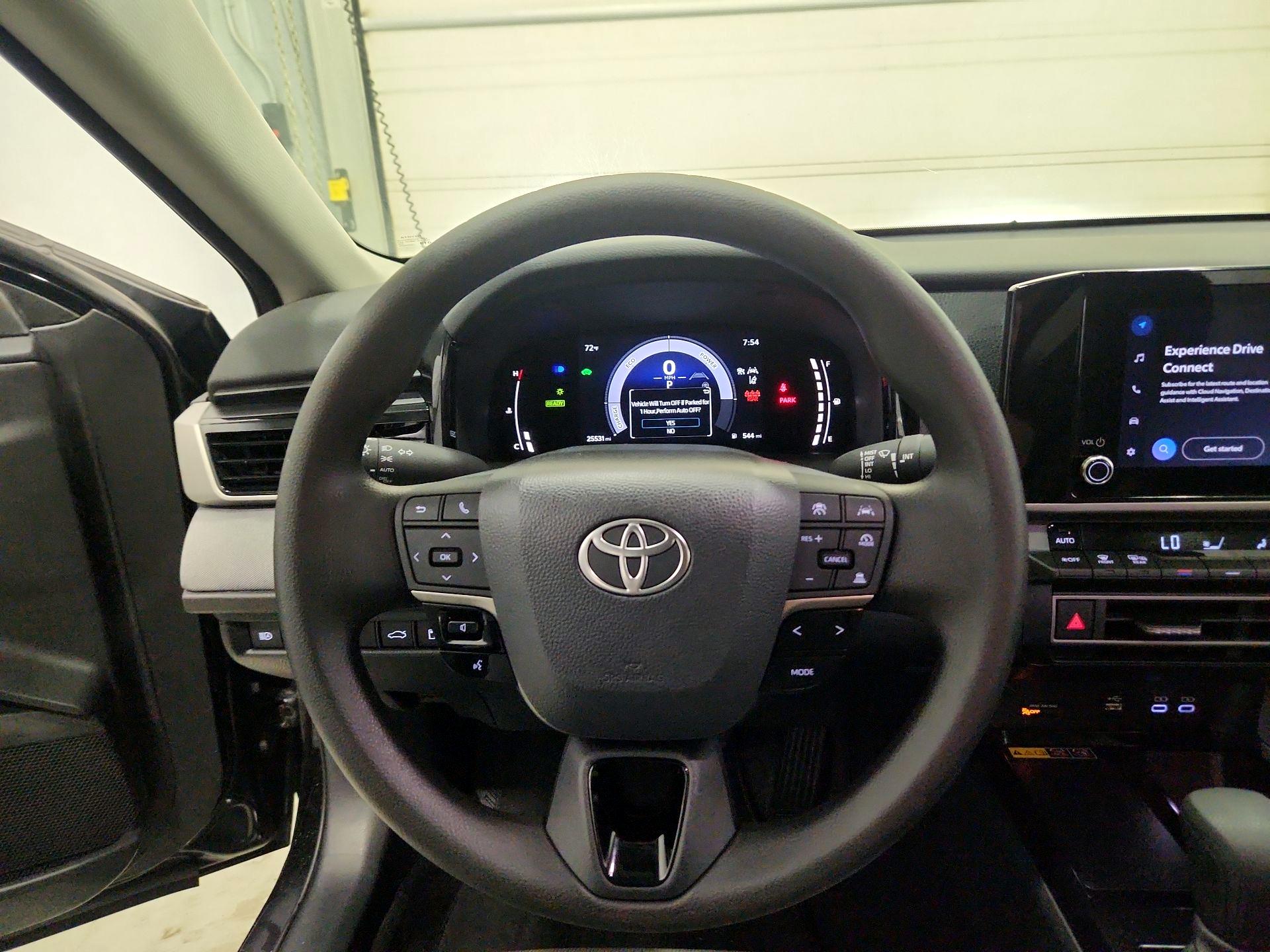 Thumbnail: 2025 Toyota Camry - 10