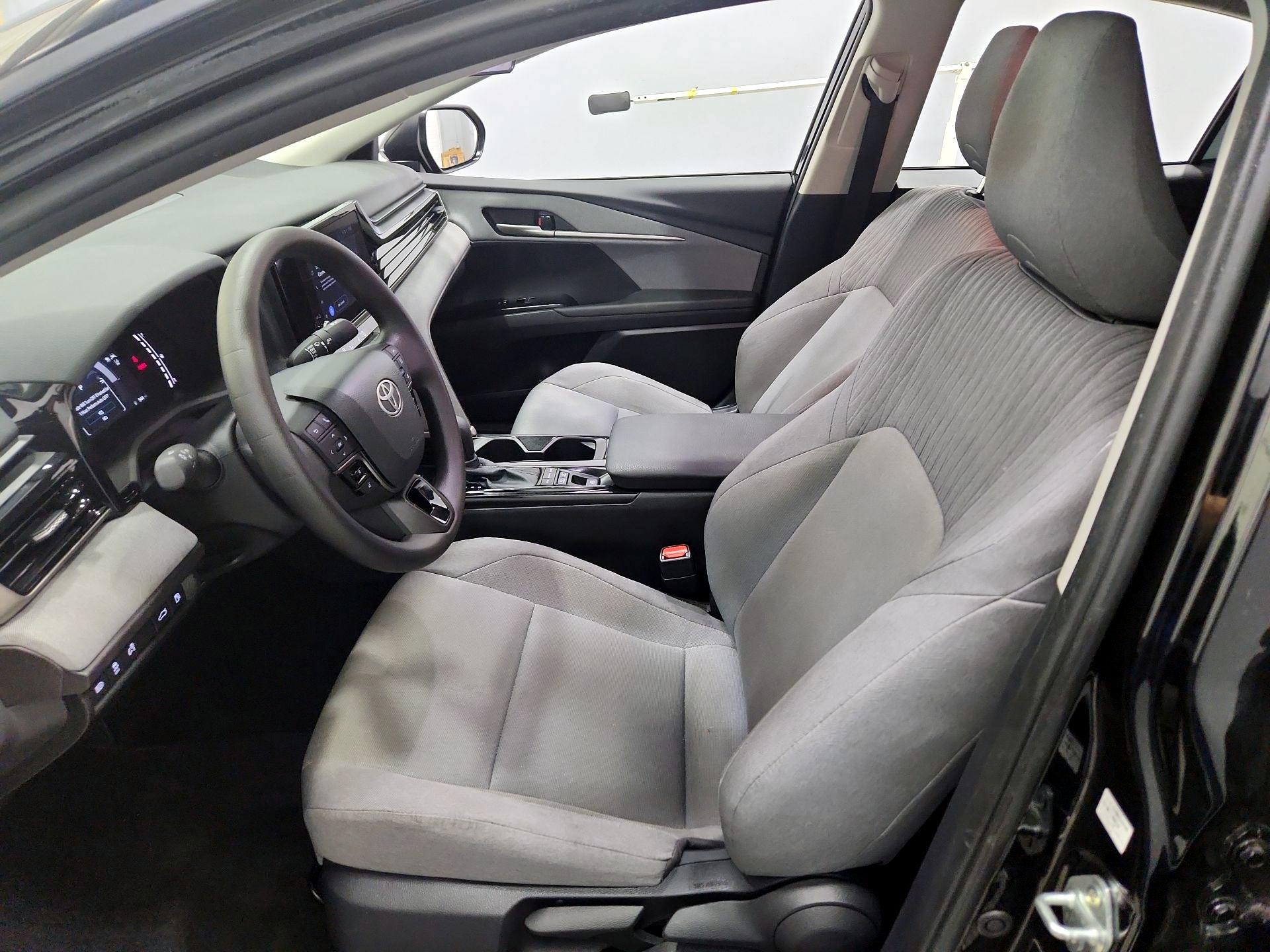 Thumbnail: 2025 Toyota Camry - 11