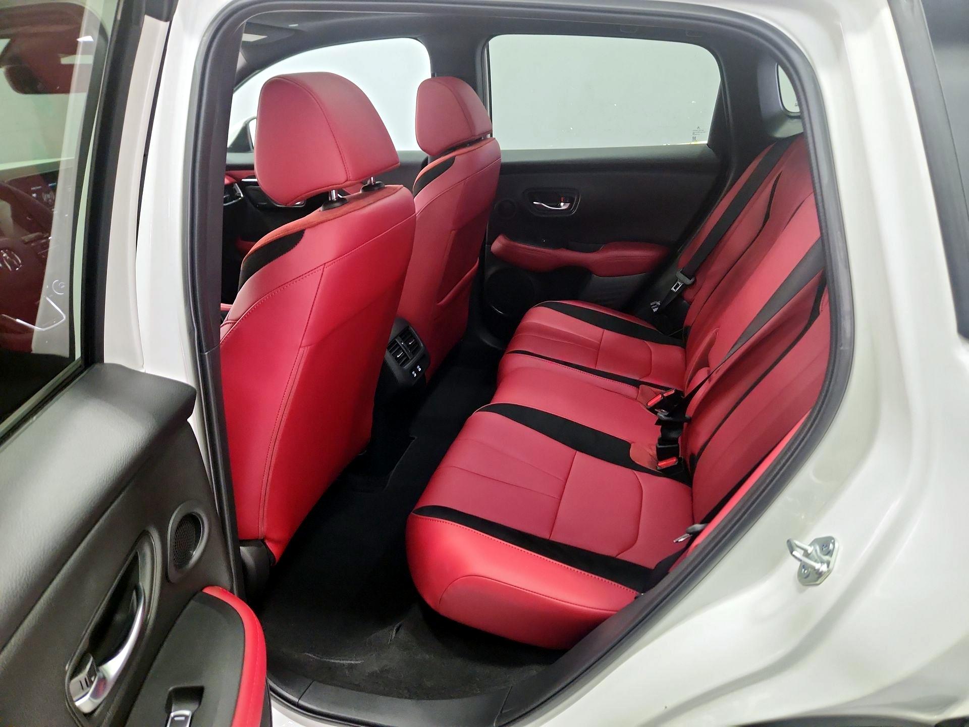 Thumbnail: 2025 Acura ADX - 20