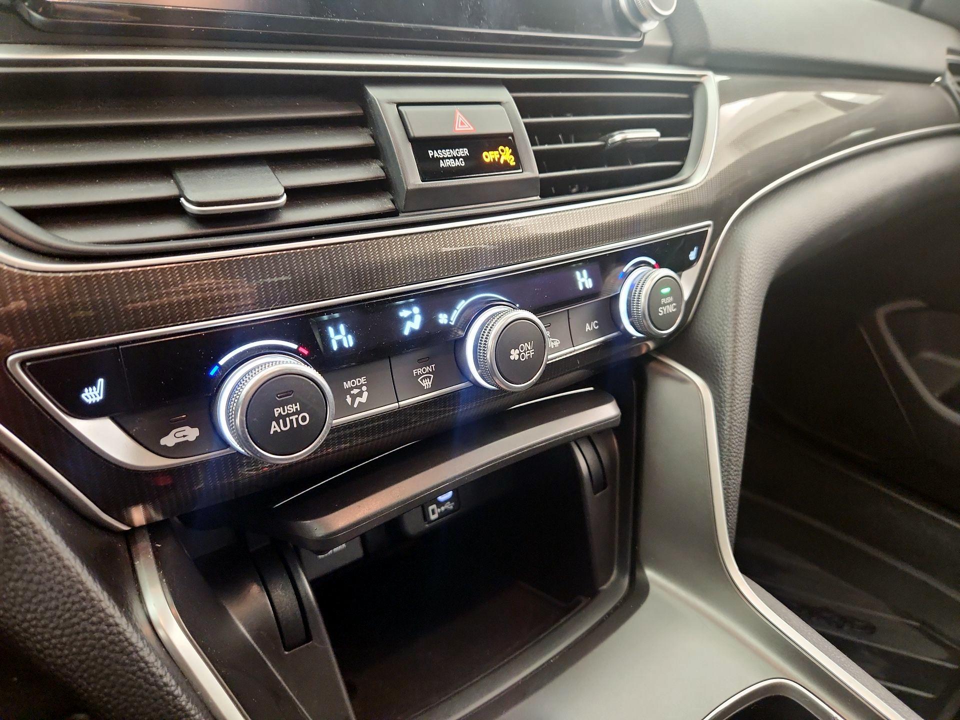 Thumbnail: 2019 Honda Accord - 16