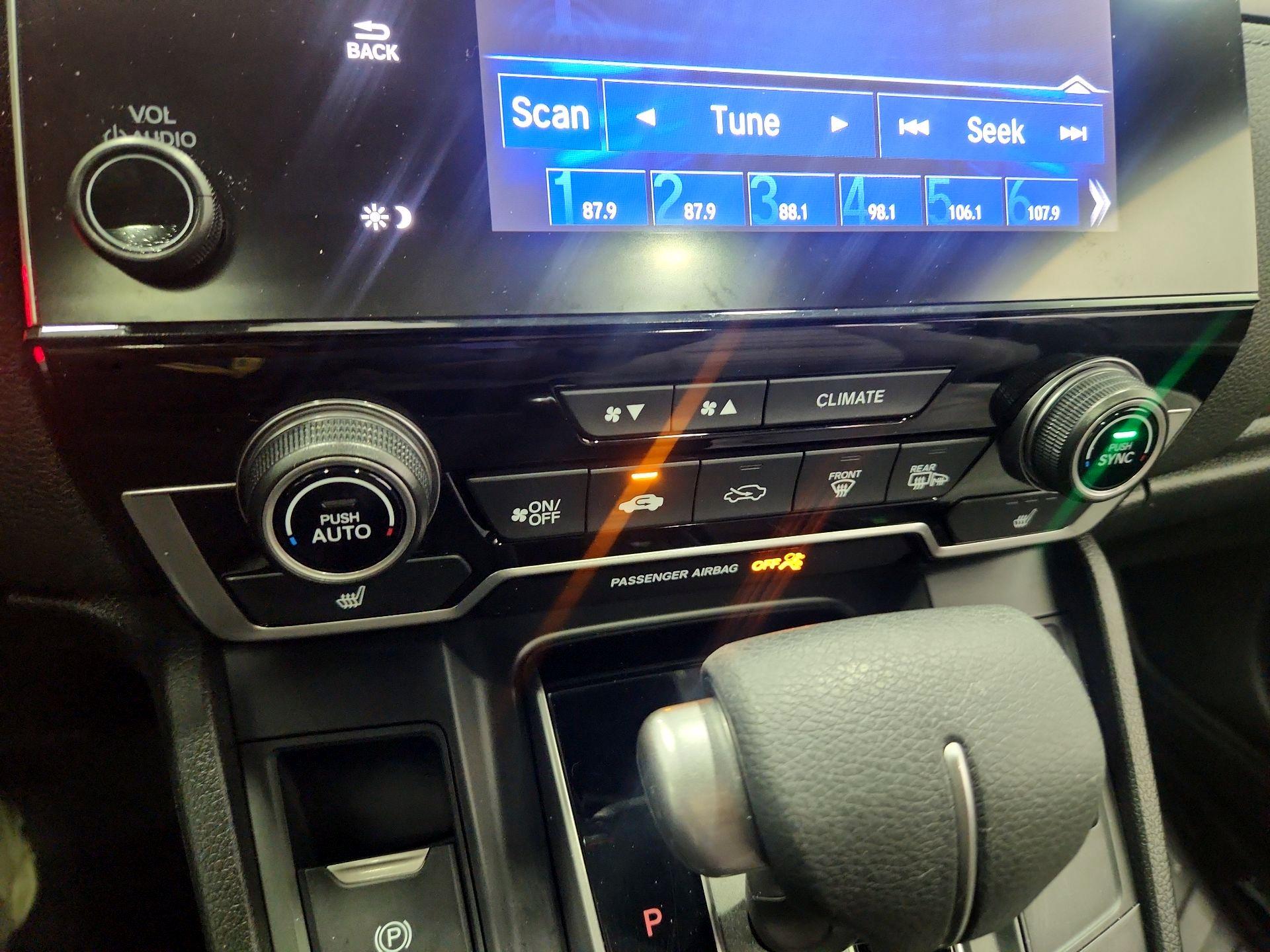 Thumbnail: 2018 Honda CR-V - 16