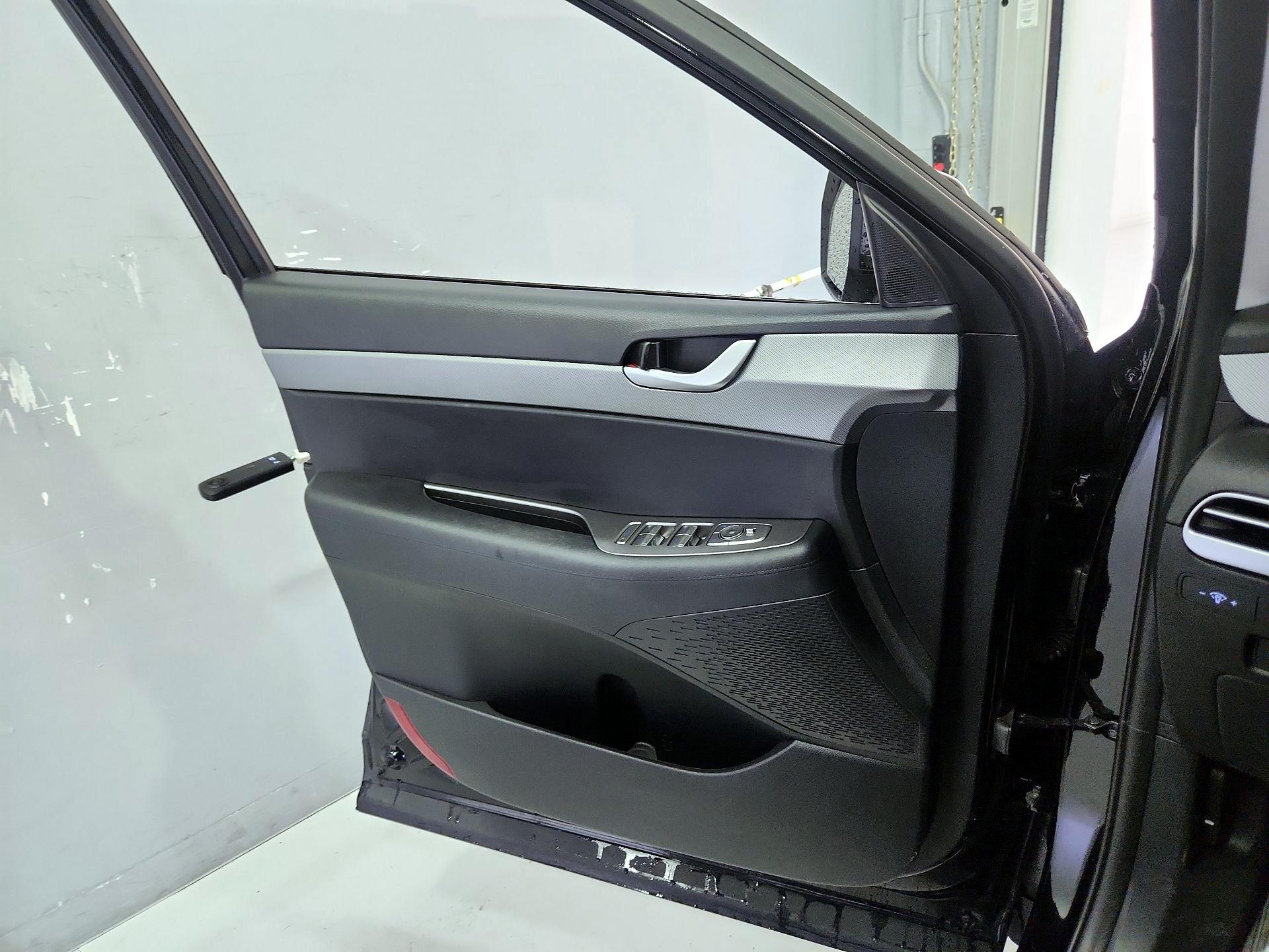 Thumbnail: 2023 Hyundai Palisade - 12