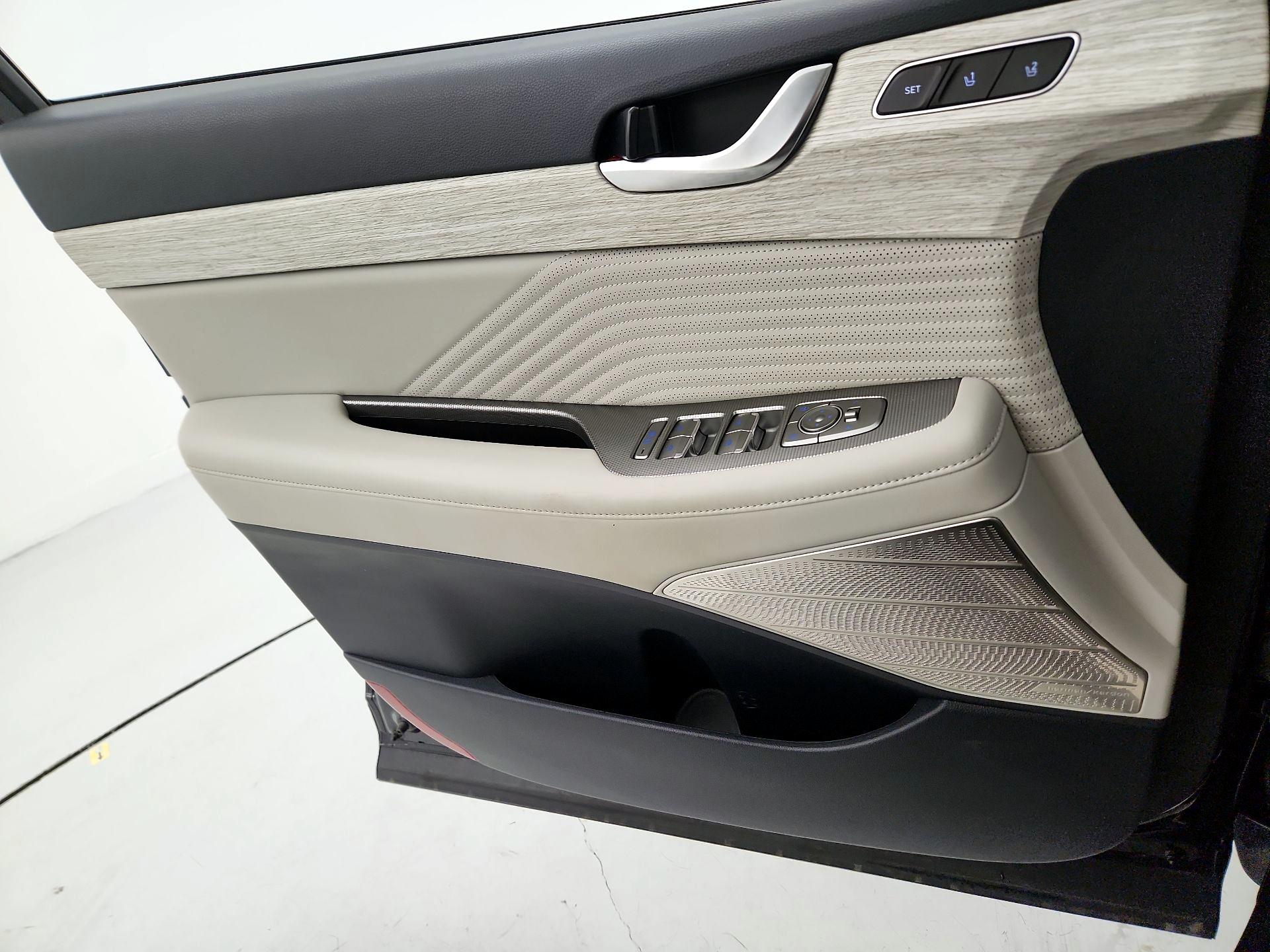 Thumbnail: 2024 Hyundai Palisade - 12