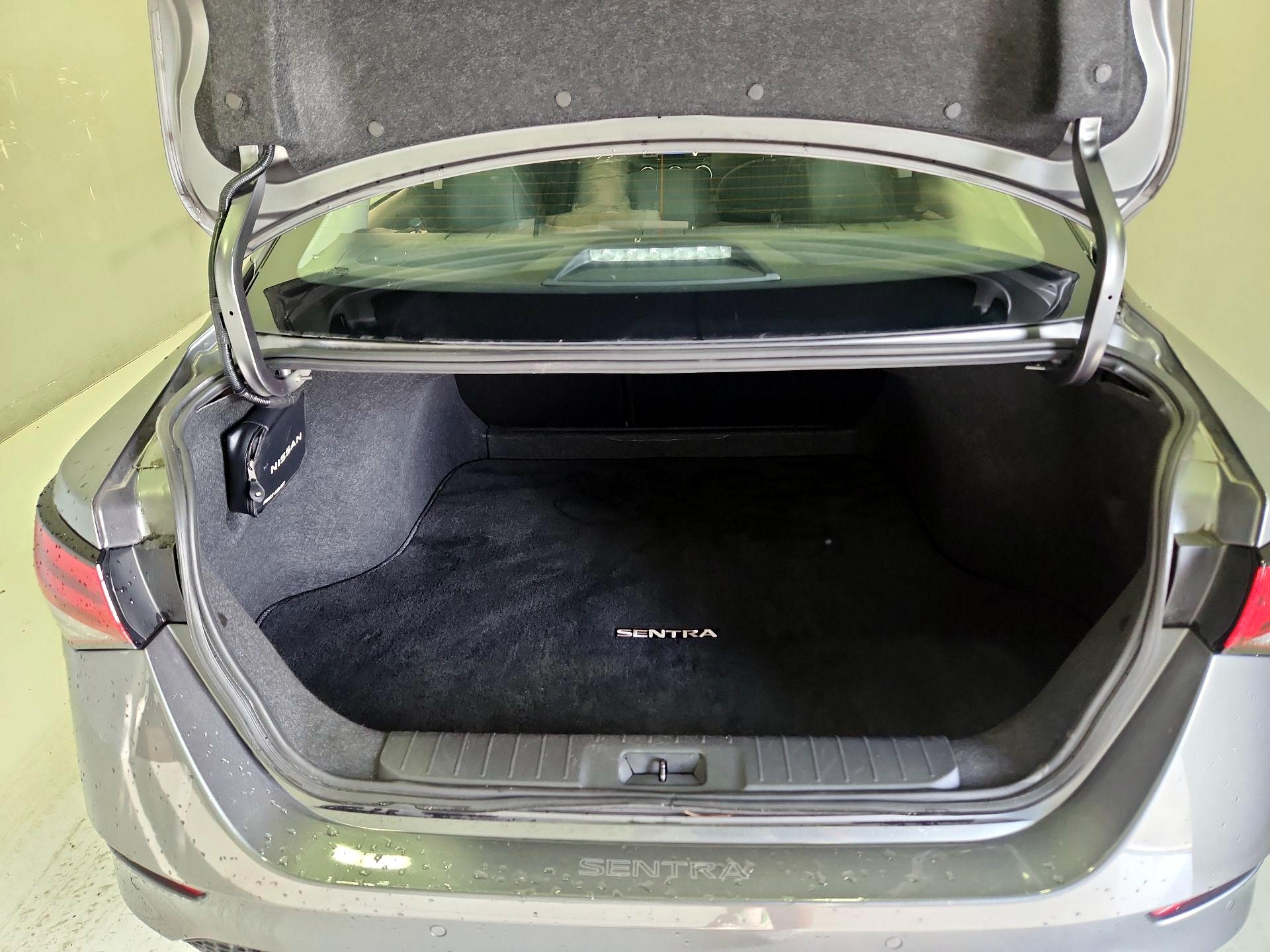 Thumbnail: 2024 Nissan Sentra - 20