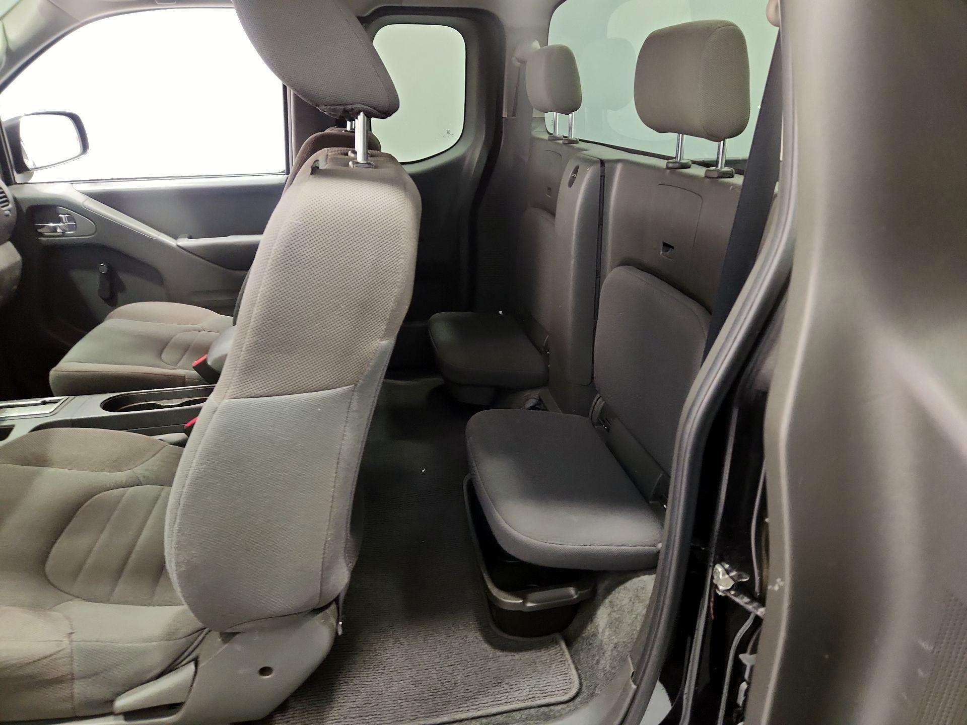 Thumbnail: 2018 Nissan Frontier - 19