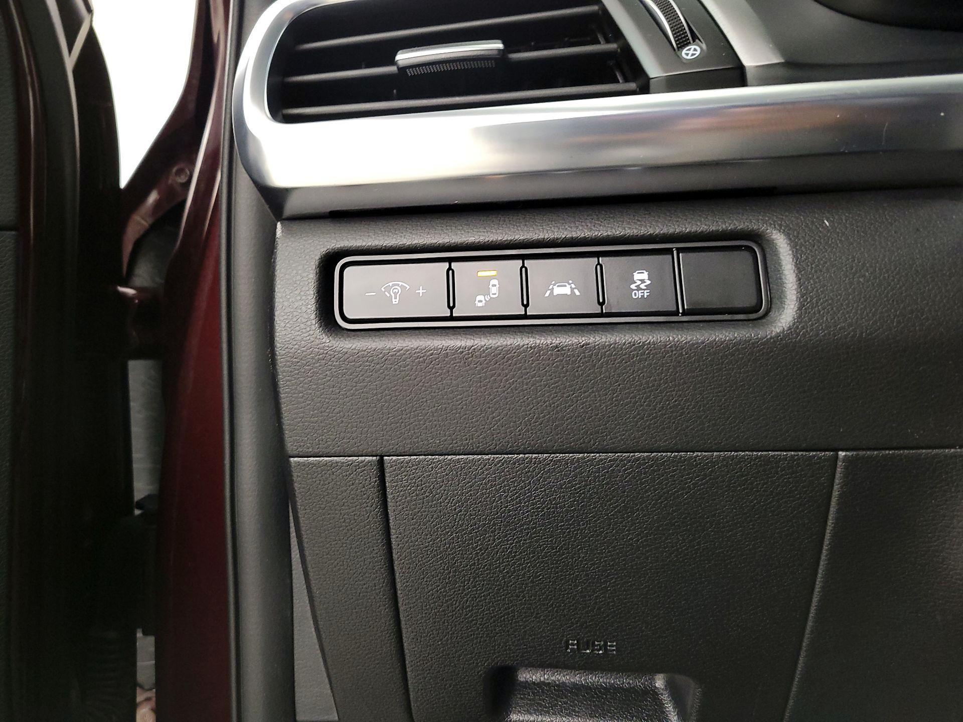 Thumbnail: 2022 Kia Telluride - 13