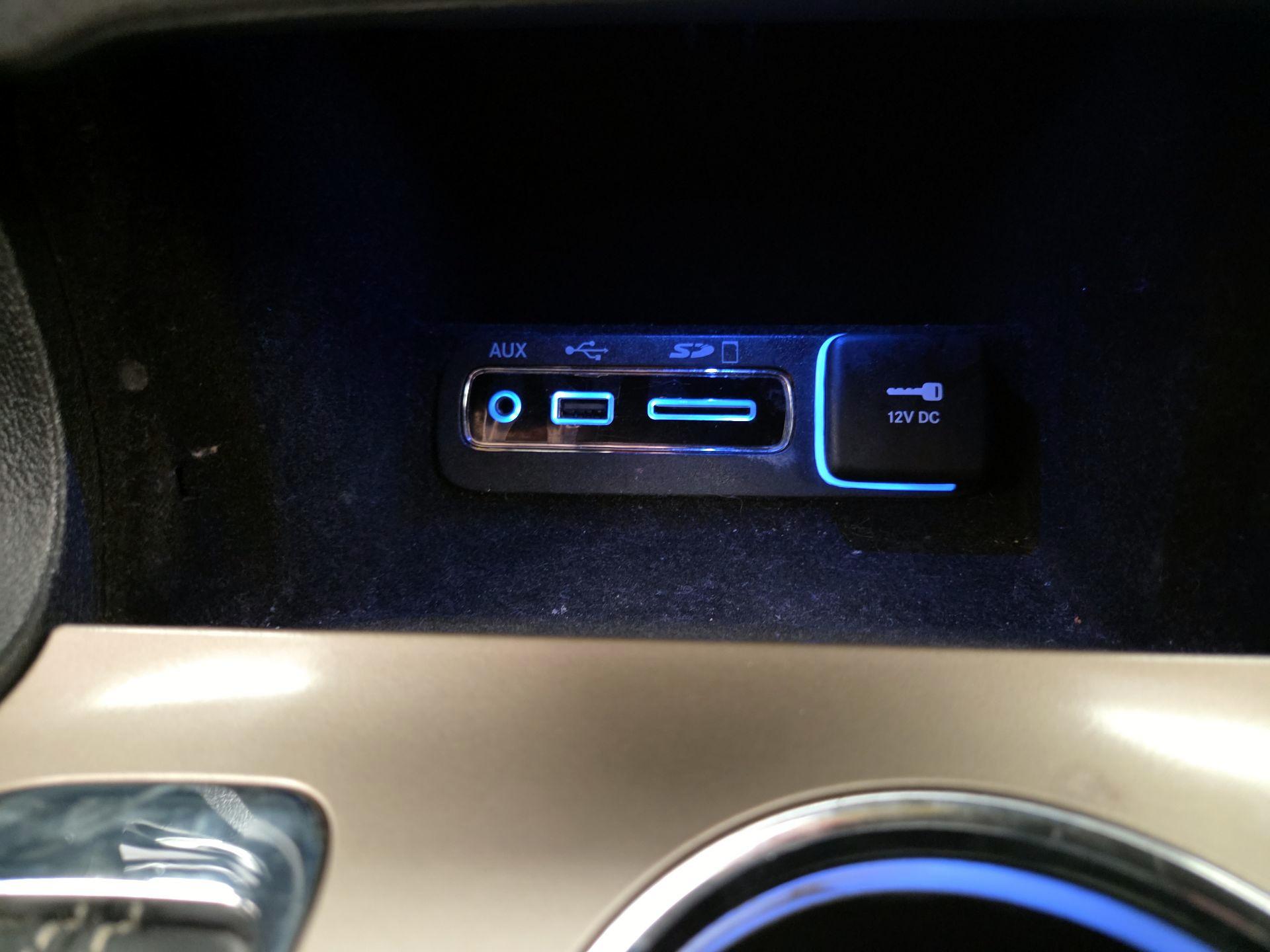 Thumbnail: 2016 Jeep Grand Cherokee - 18