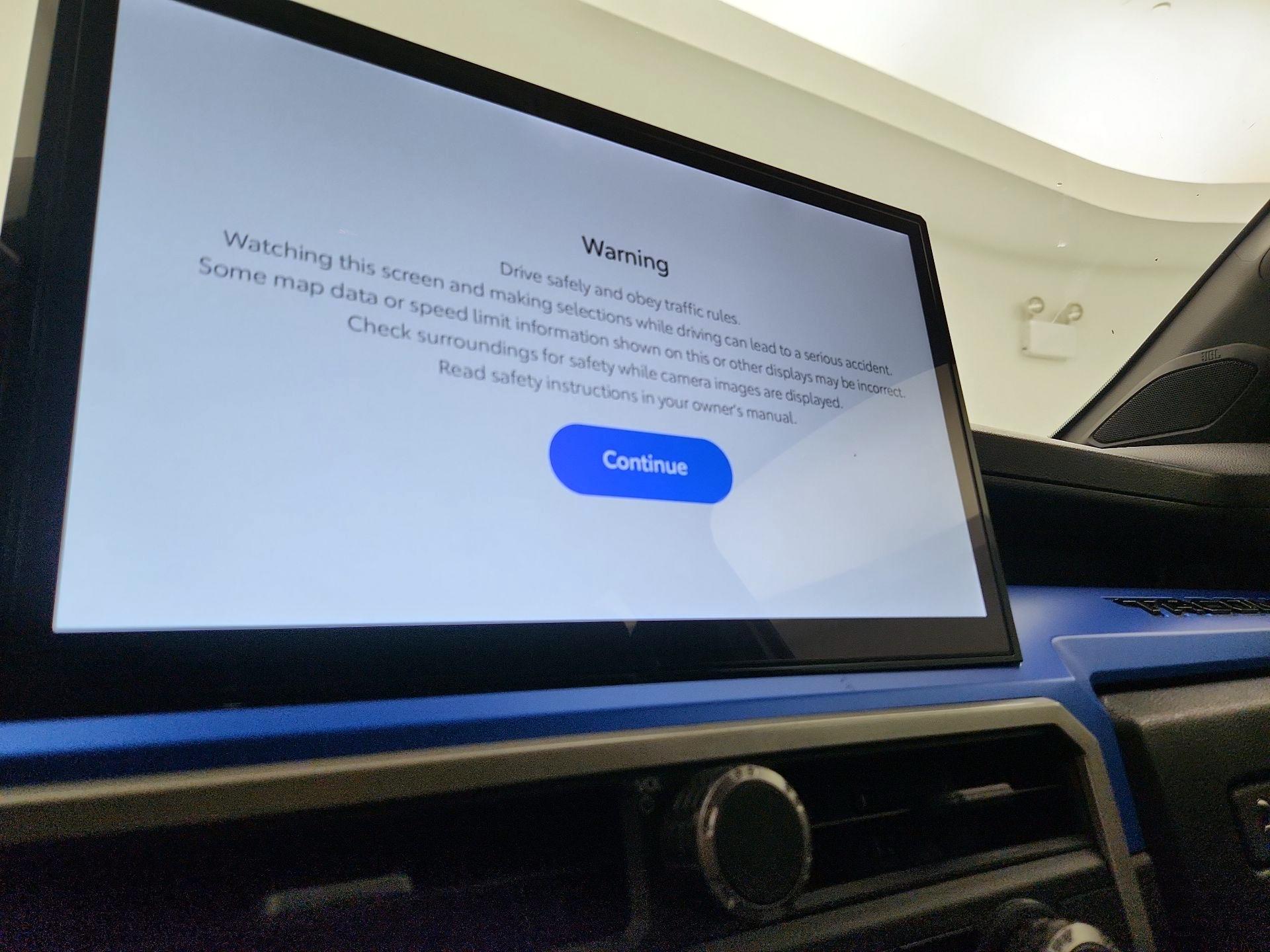 Thumbnail: 2024 Toyota Tacoma - 15