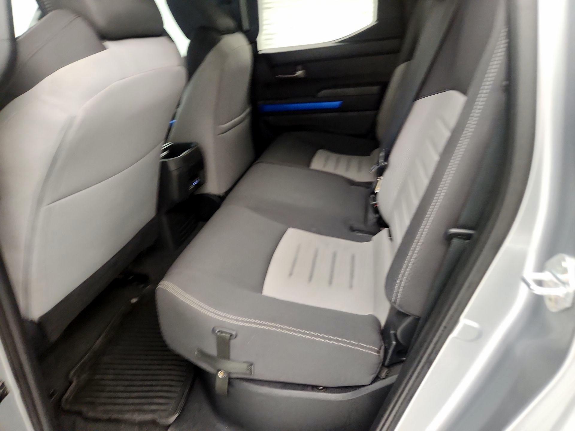 Thumbnail: 2024 Toyota Tacoma - 19