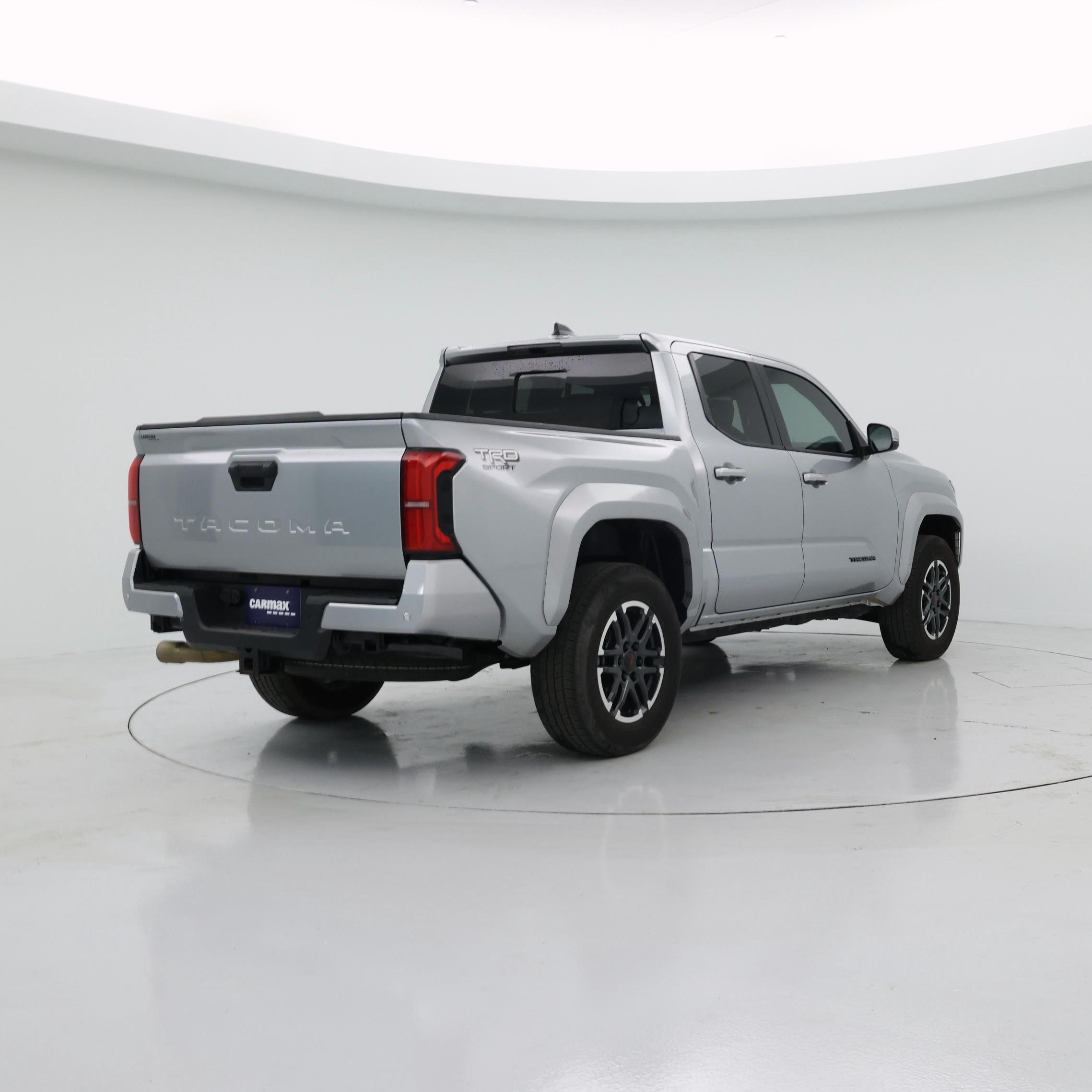 Thumbnail: 2024 Toyota Tacoma - 8