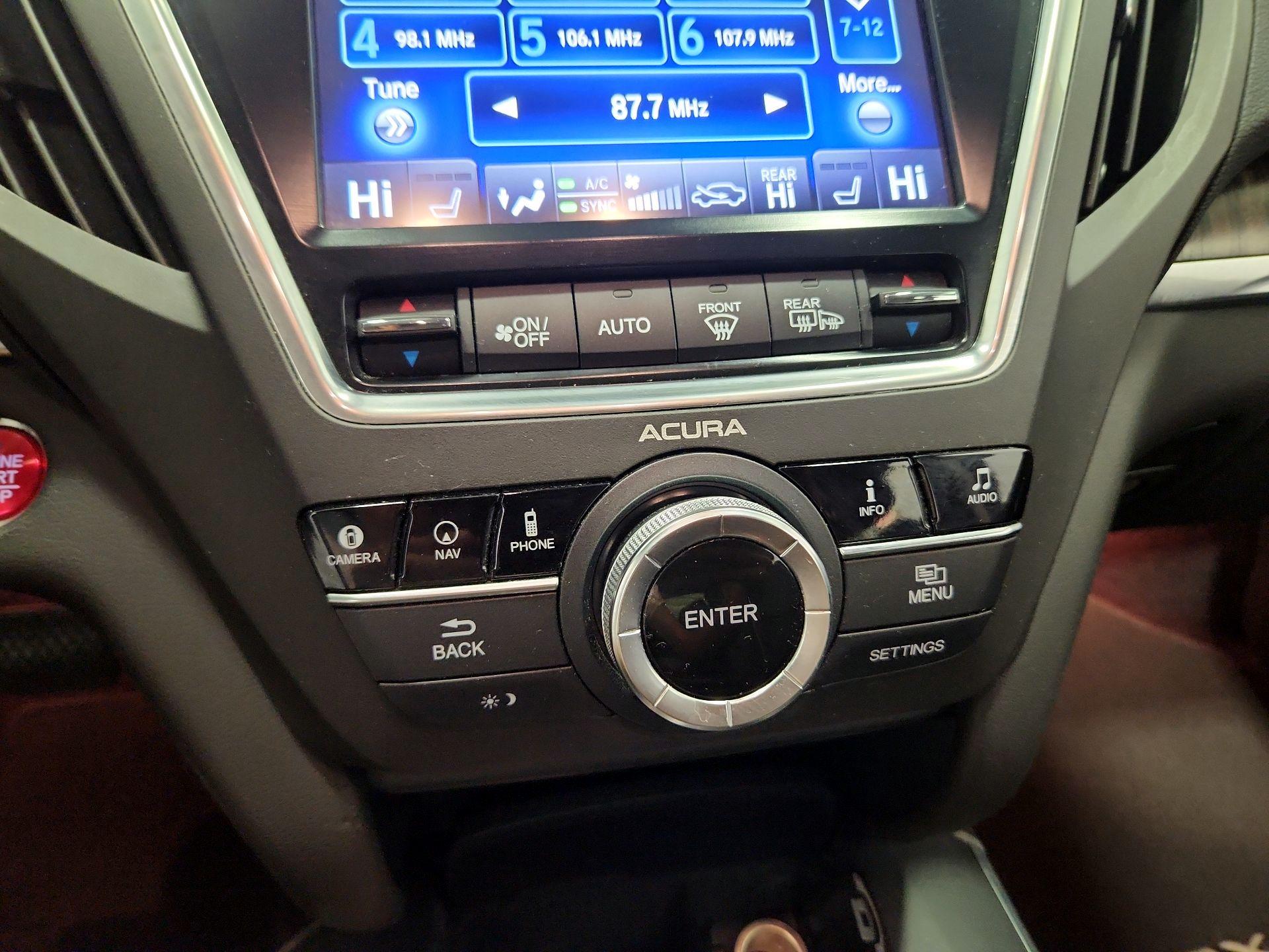 Thumbnail: 2017 Acura MDX - 17