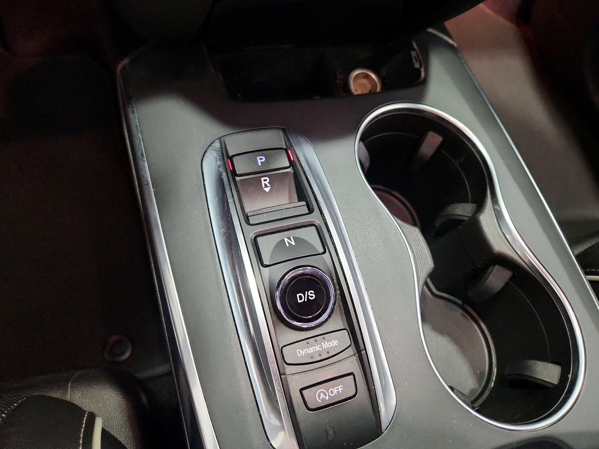 Thumbnail: 2017 Acura MDX - 18