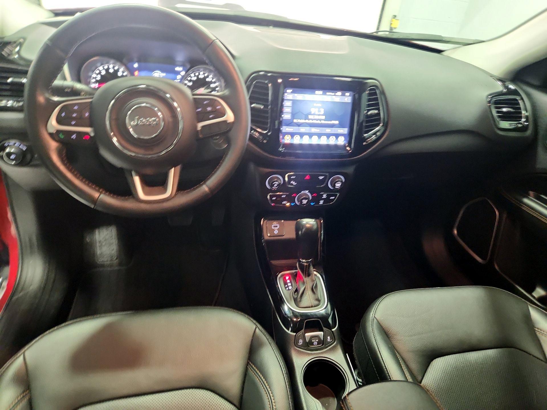 Thumbnail: 2019 Jeep Compass - 9