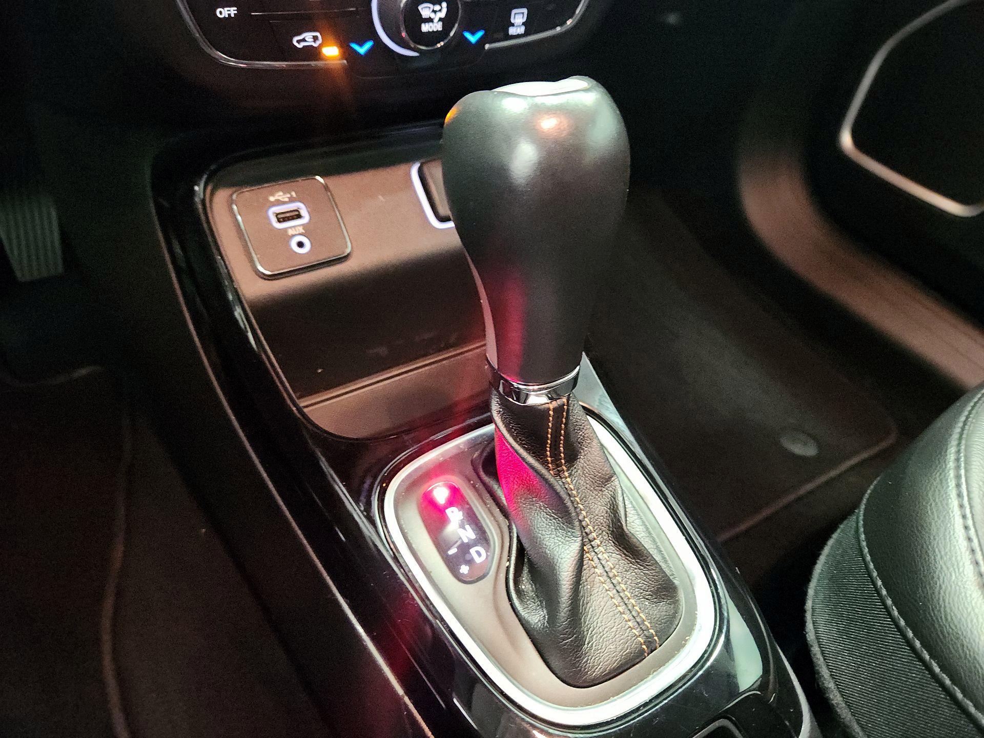 Thumbnail: 2019 Jeep Compass - 17