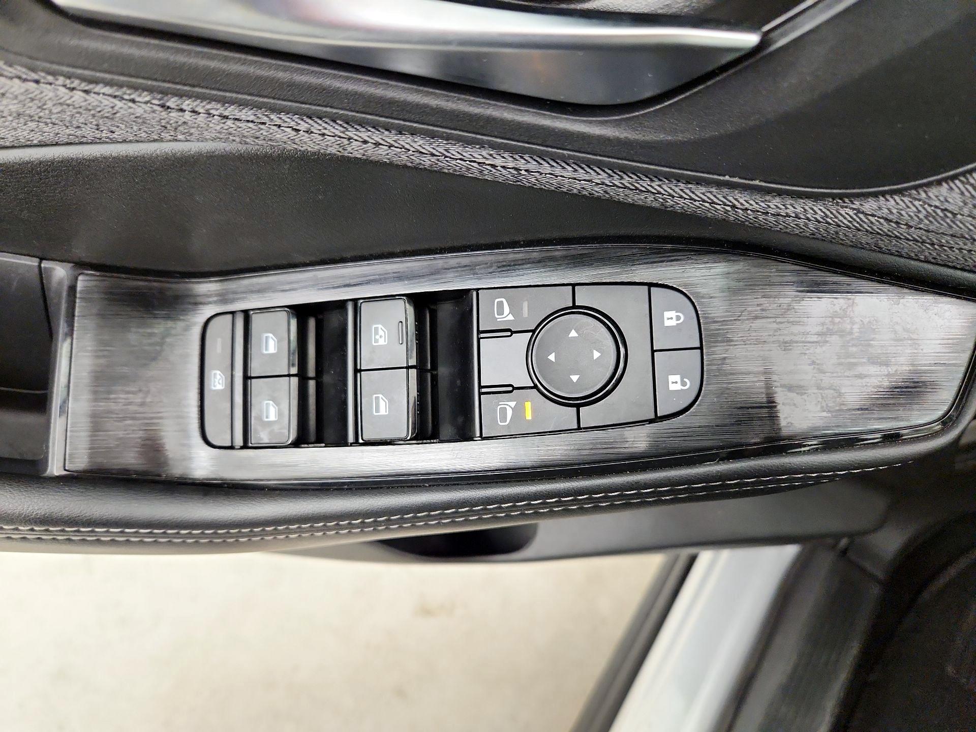 Thumbnail: 2023 Nissan Rogue - 10