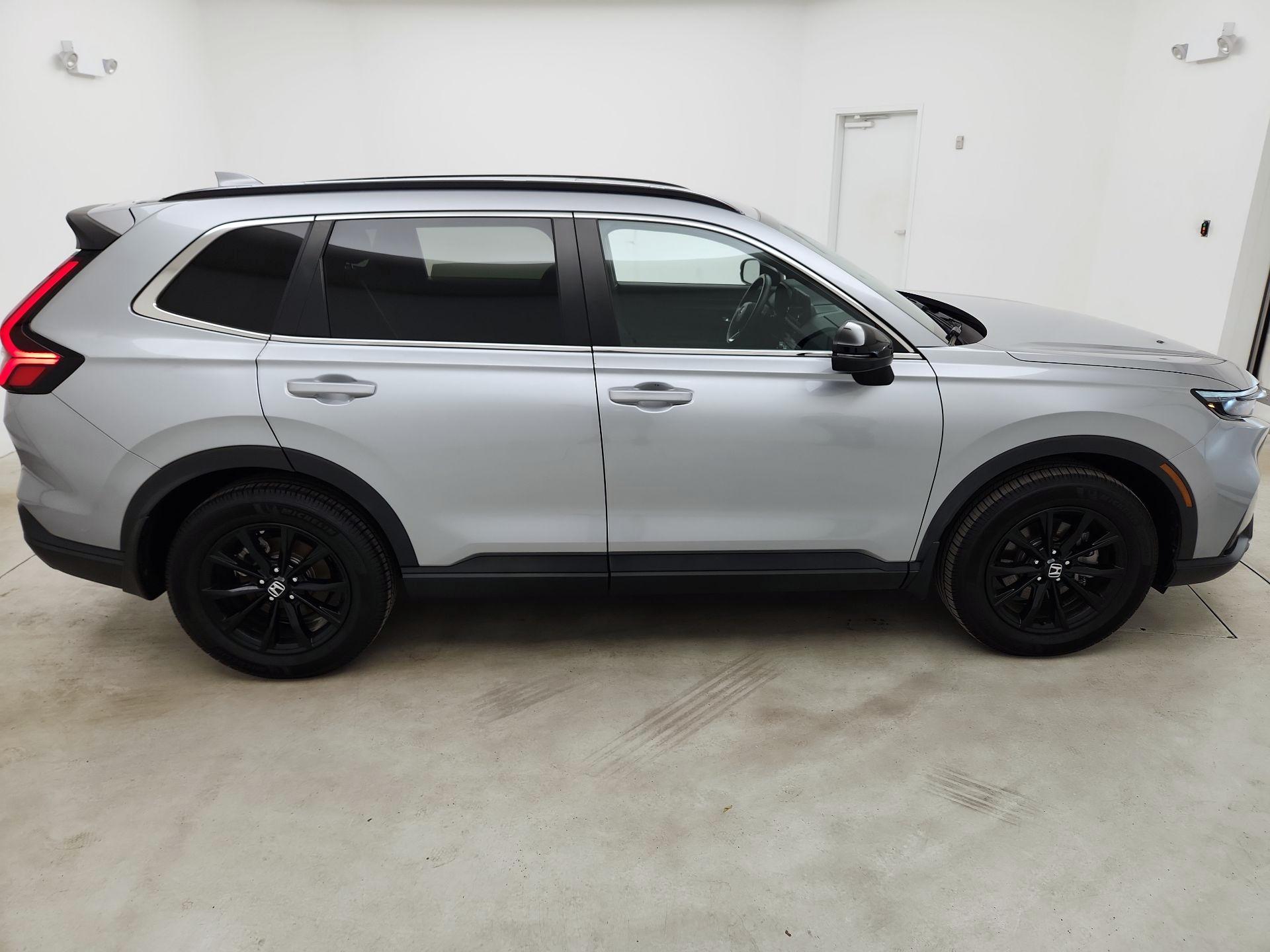 Thumbnail: 2023 Honda CR-V - 4