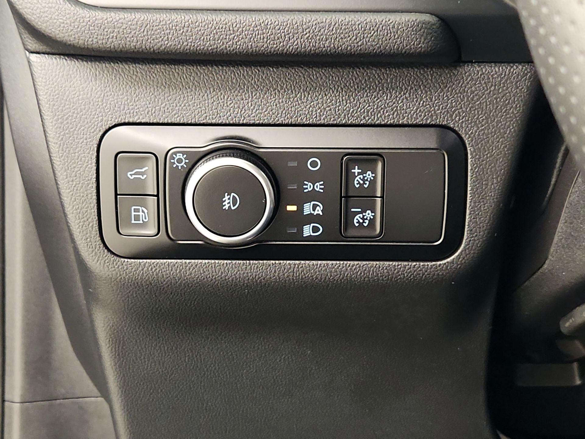 Thumbnail: 2025 Ford Escape - 11