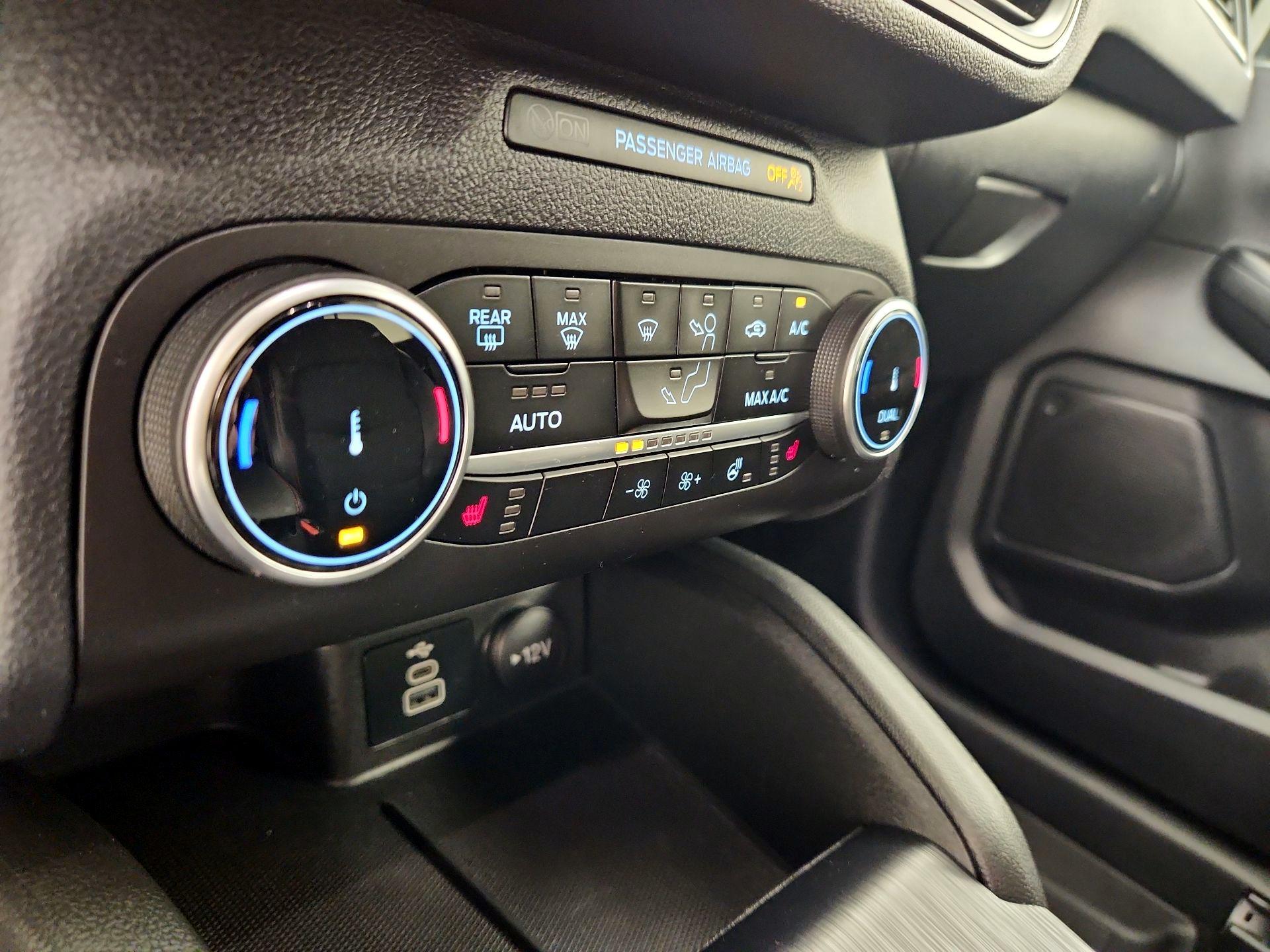 Thumbnail: 2025 Ford Escape - 14