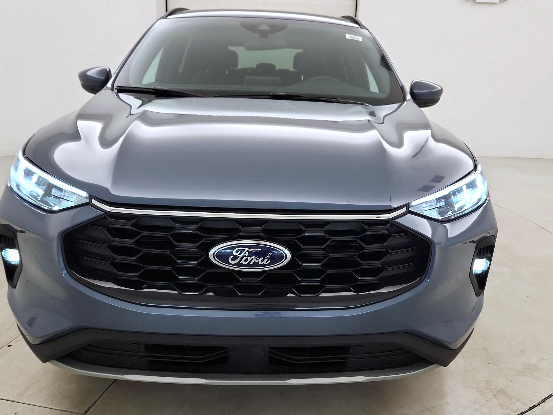 Thumbnail: 2025 Ford Escape - 2