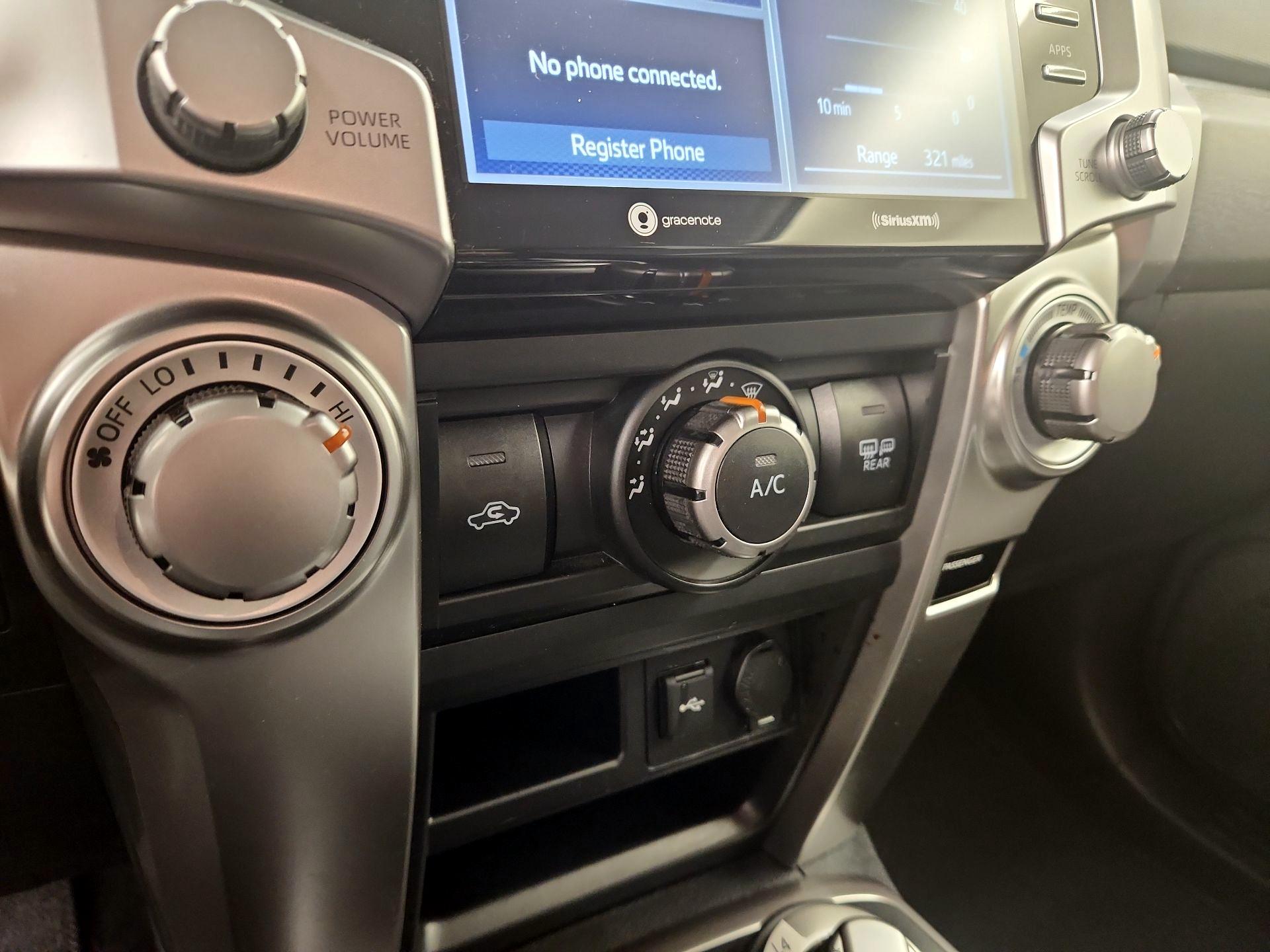 Thumbnail: 2024 Toyota 4Runner - 14