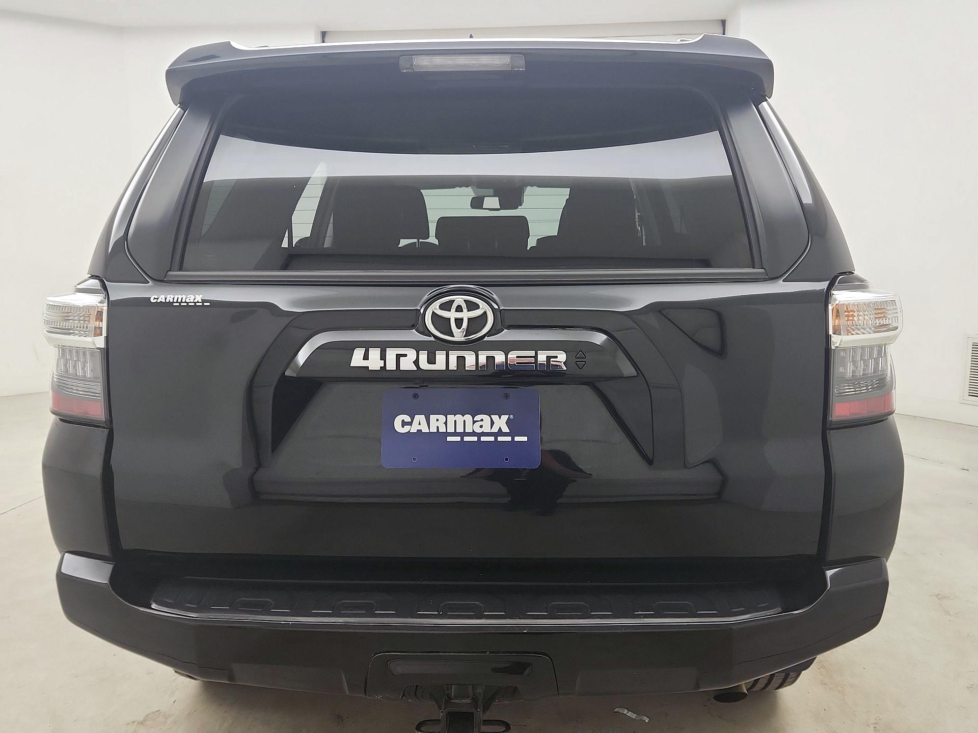 Thumbnail: 2024 Toyota 4Runner - 6