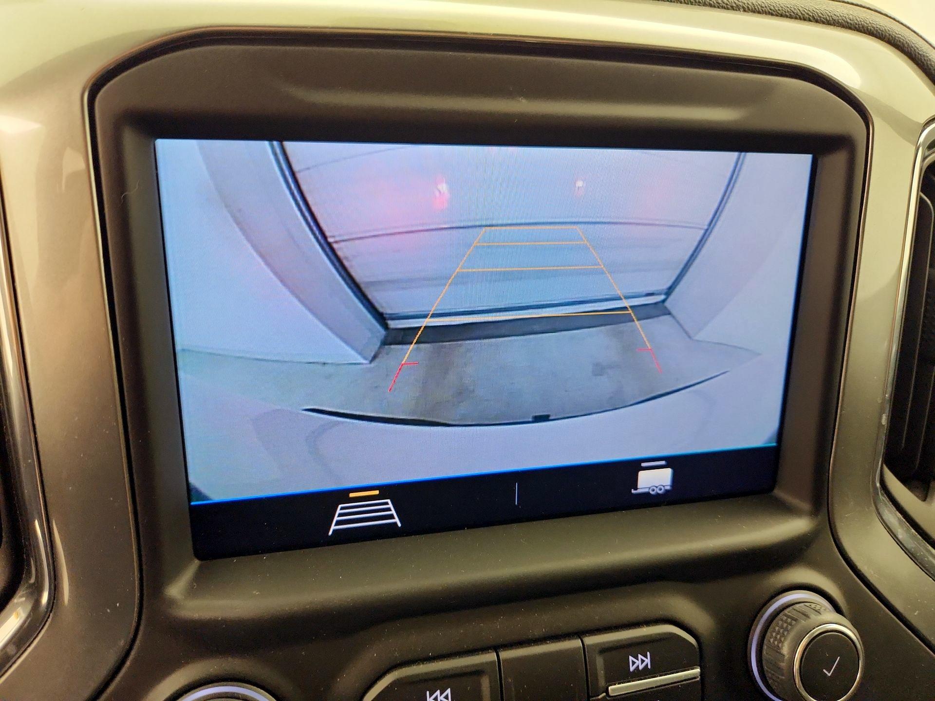 Thumbnail: 2021 Chevrolet Silverado 1500 - 12