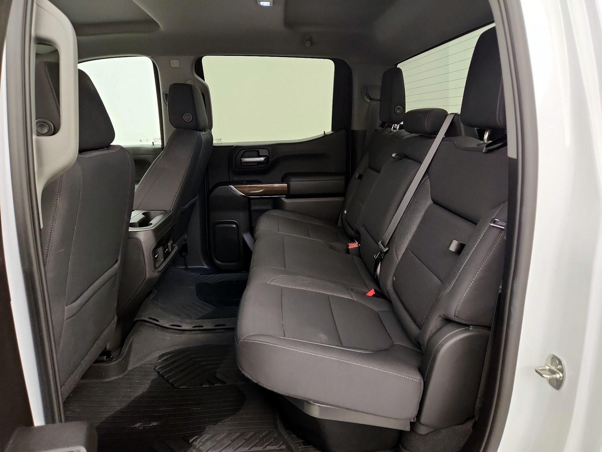 Thumbnail: 2021 Chevrolet Silverado 1500 - 17