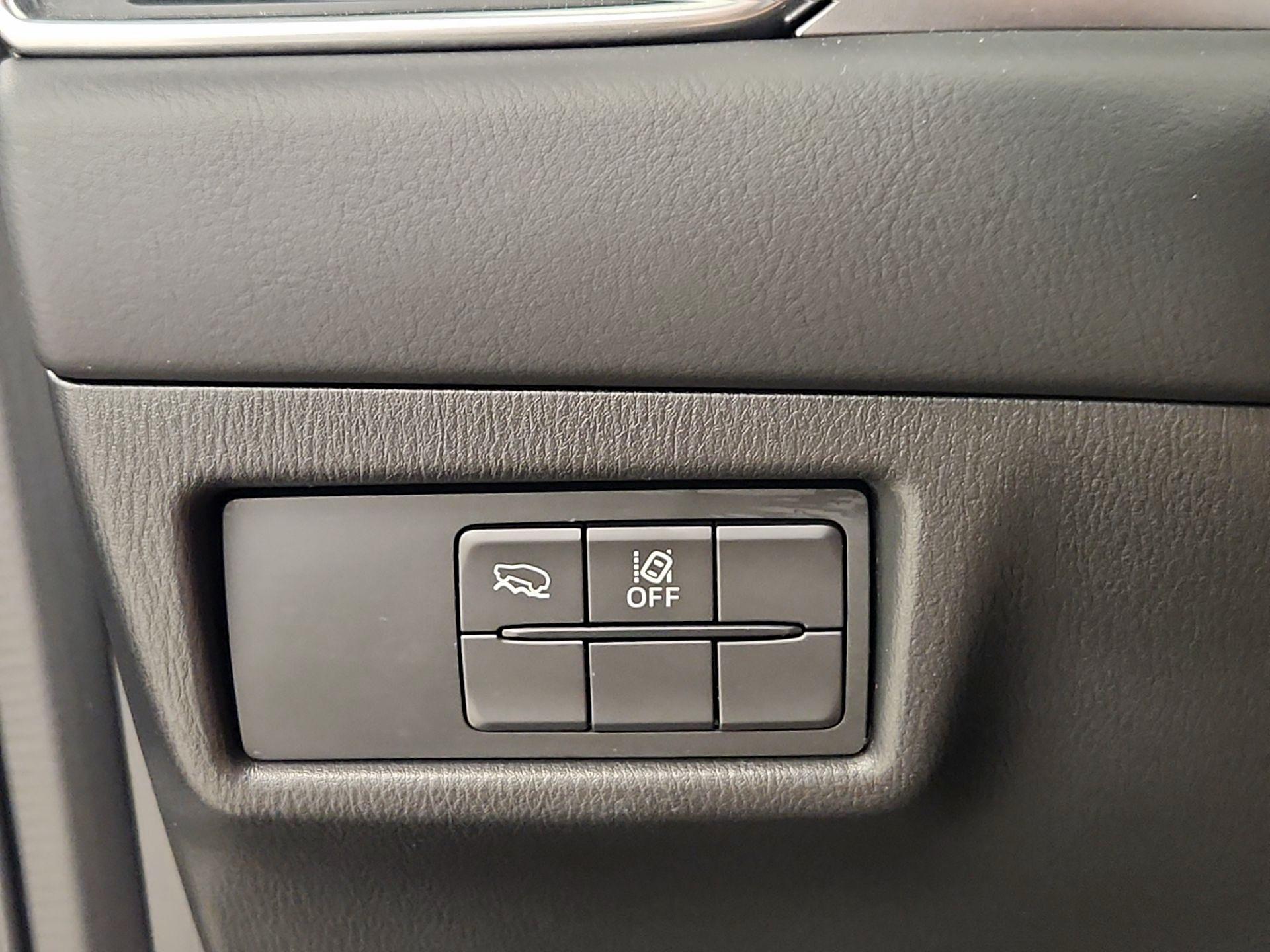 Thumbnail: 2025 Mazda CX-5 - 11