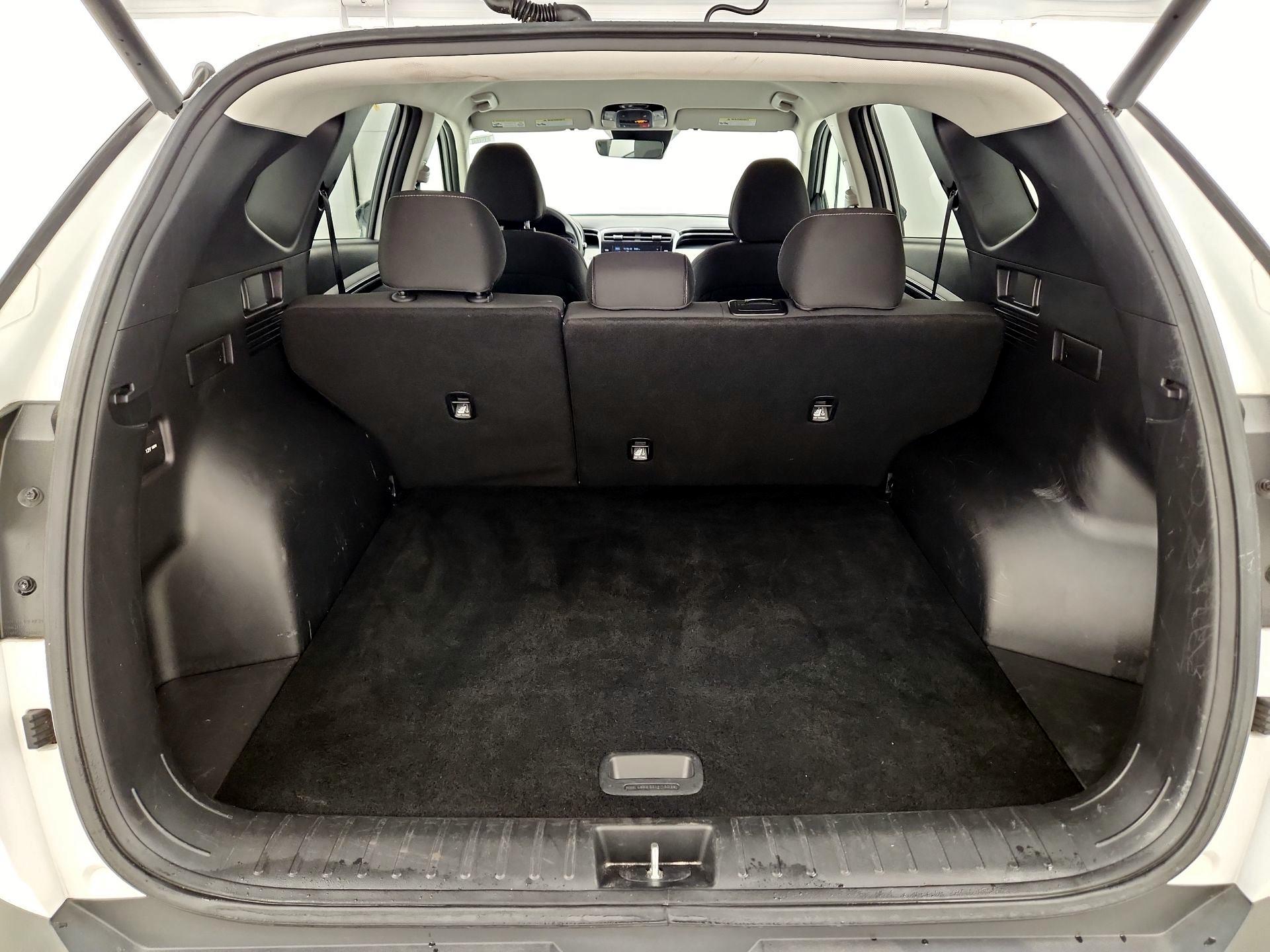 Thumbnail: 2024 Hyundai Tucson - 18