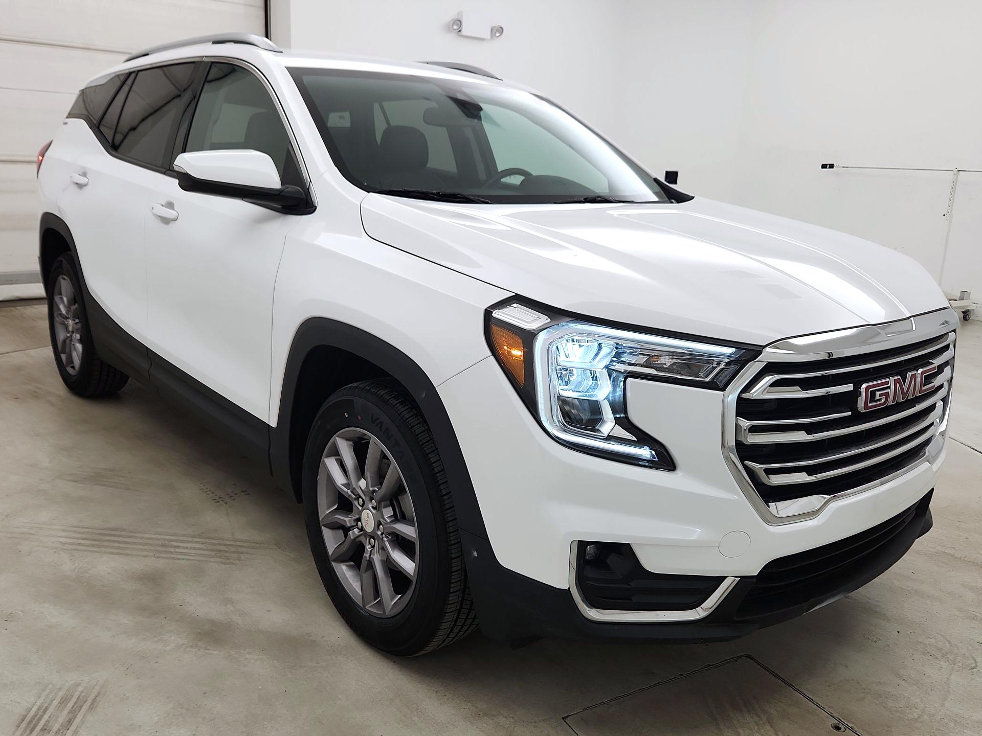 Thumbnail: 2024 GMC Terrain - 1