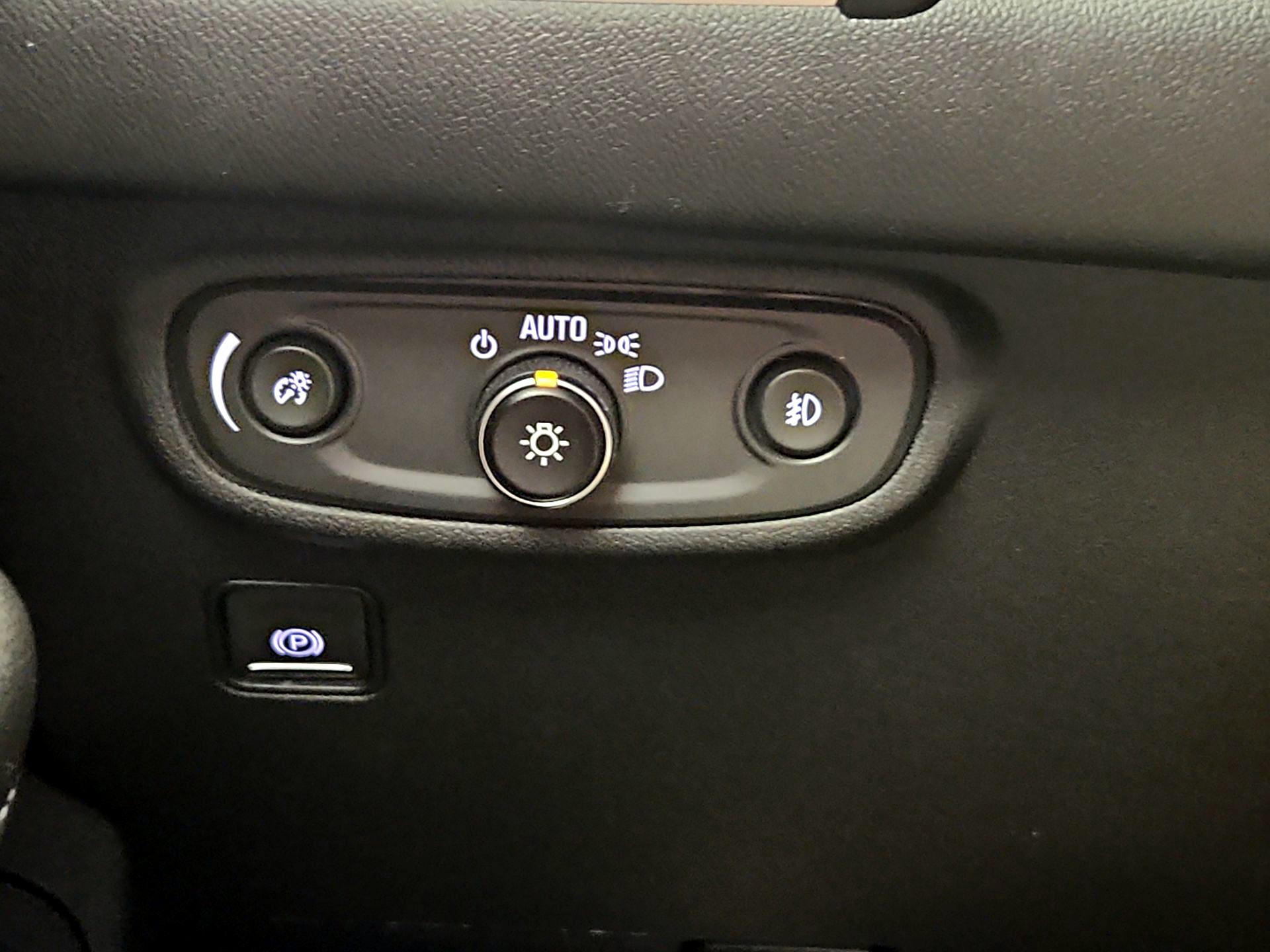 Thumbnail: 2024 GMC Terrain - 11