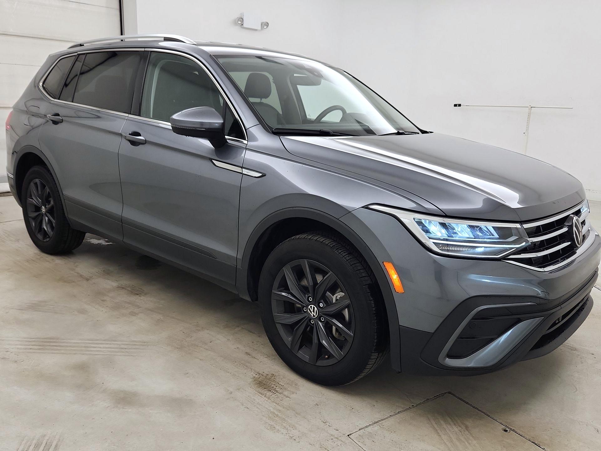 Thumbnail: 2024 Volkswagen Tiguan - 1