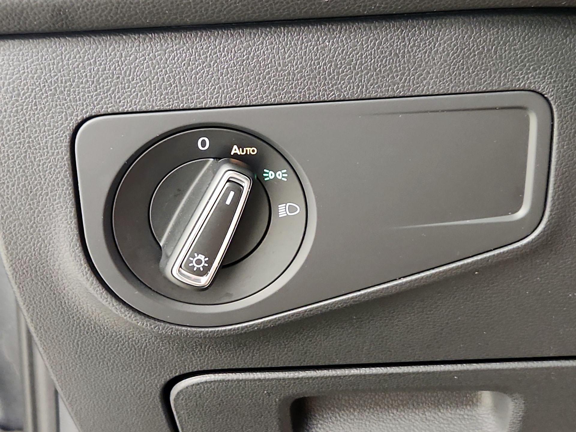 Thumbnail: 2024 Volkswagen Tiguan - 11