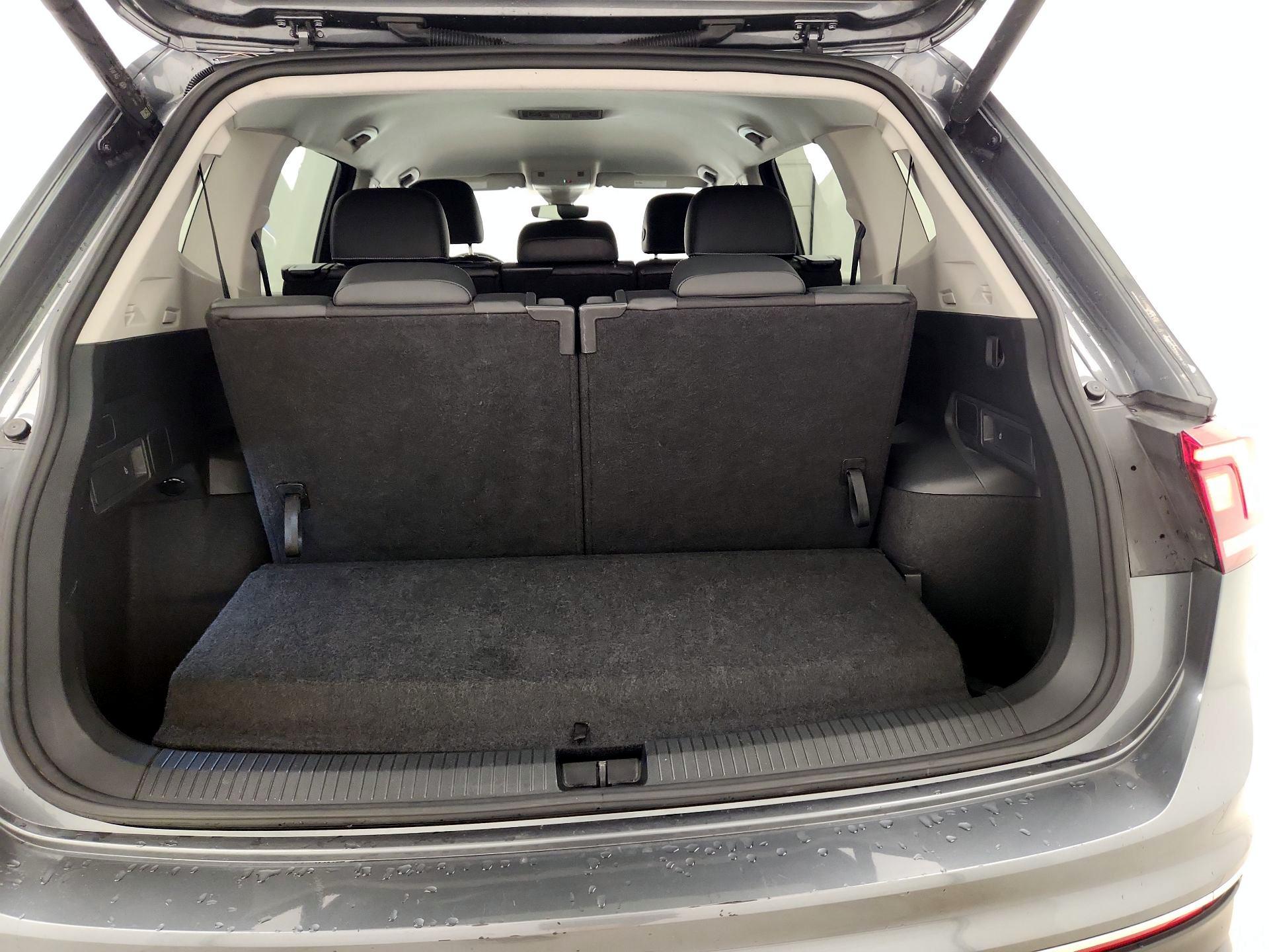 Thumbnail: 2024 Volkswagen Tiguan - 19