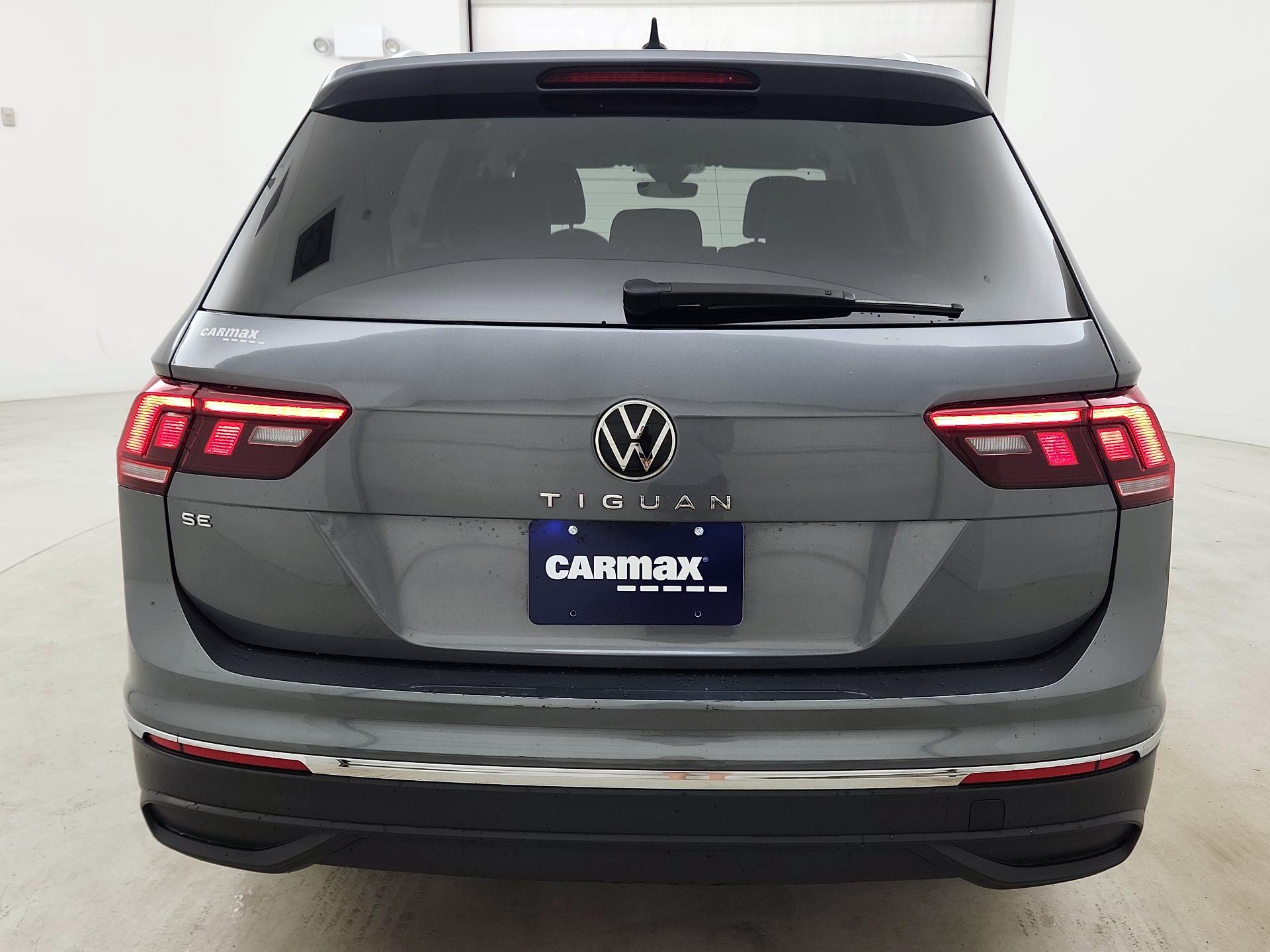 Thumbnail: 2024 Volkswagen Tiguan - 6