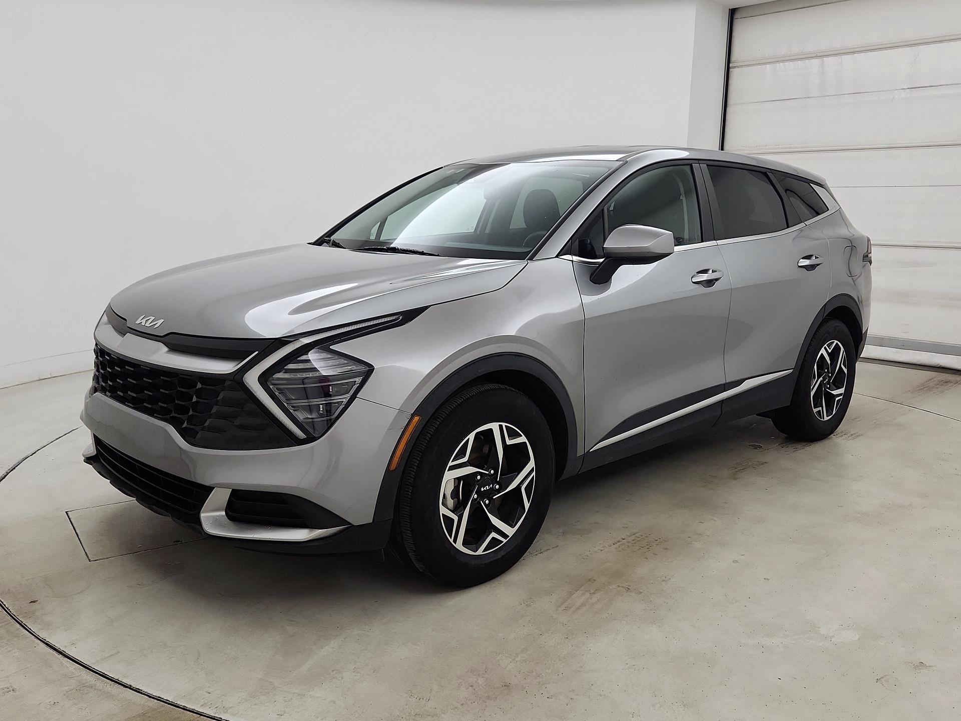 Thumbnail: 2024 Kia Sportage - 3