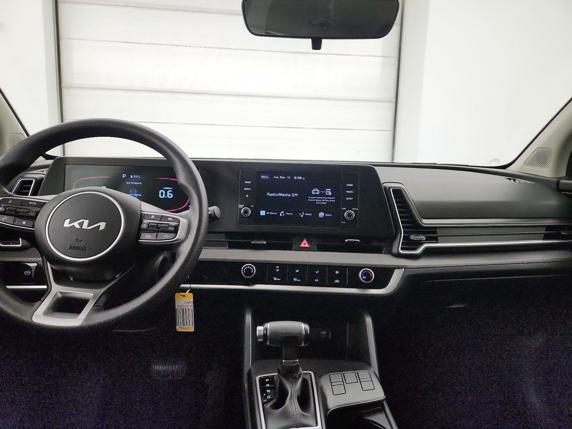 Thumbnail: 2024 Kia Sportage - 8