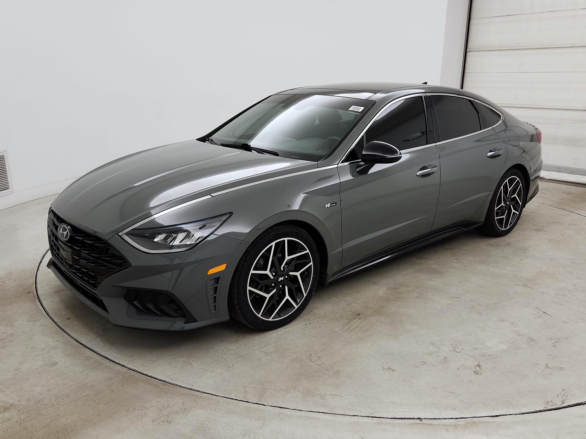 Thumbnail: 2022 Hyundai Sonata - 3