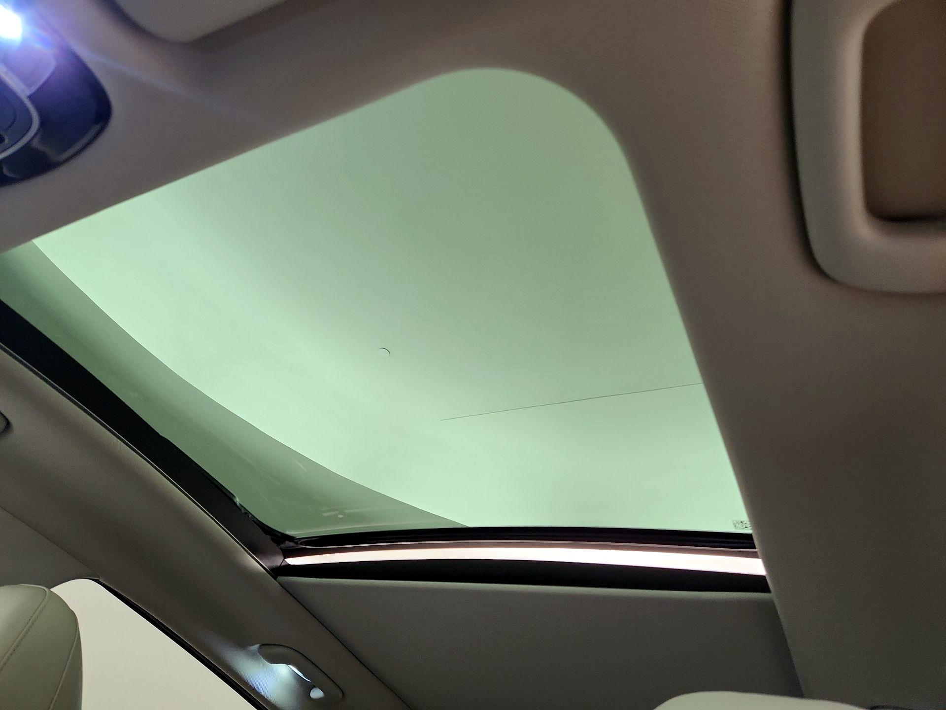 Thumbnail: 2022 Hyundai Tucson - 18