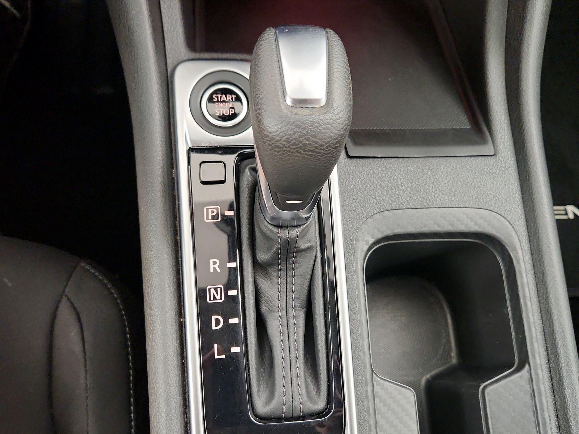 Thumbnail: 2024 Nissan Sentra - 15