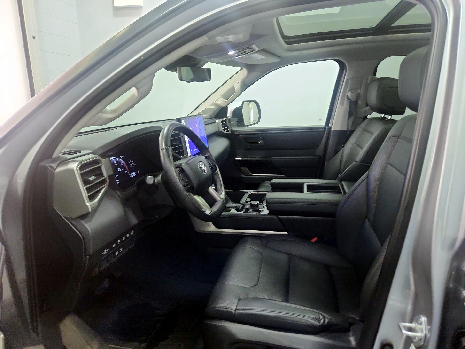 Thumbnail: 2024 Toyota Tundra - 11