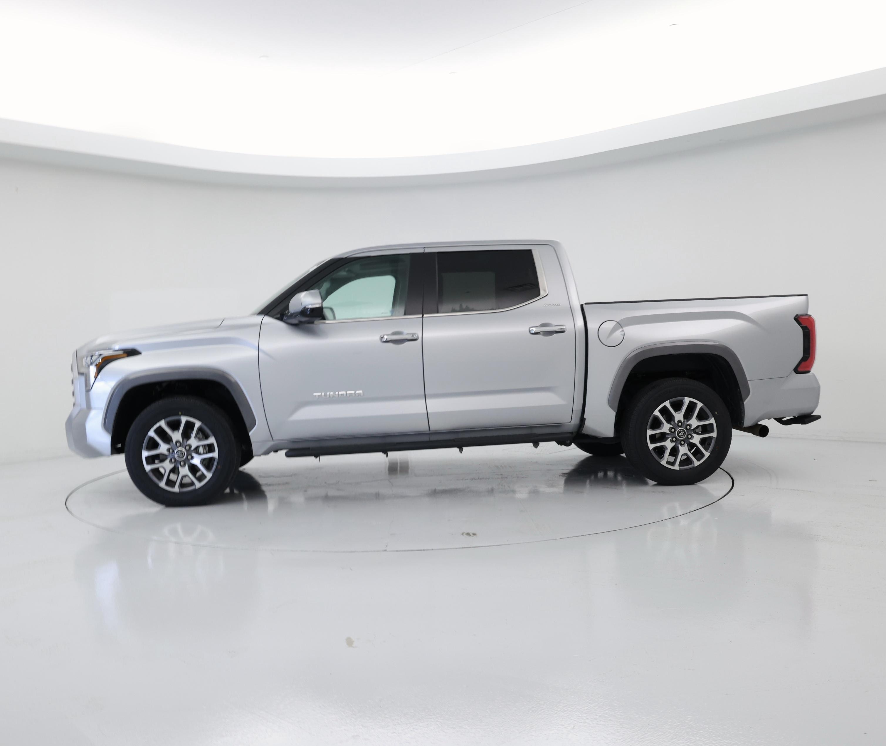 Thumbnail: 2024 Toyota Tundra - 3